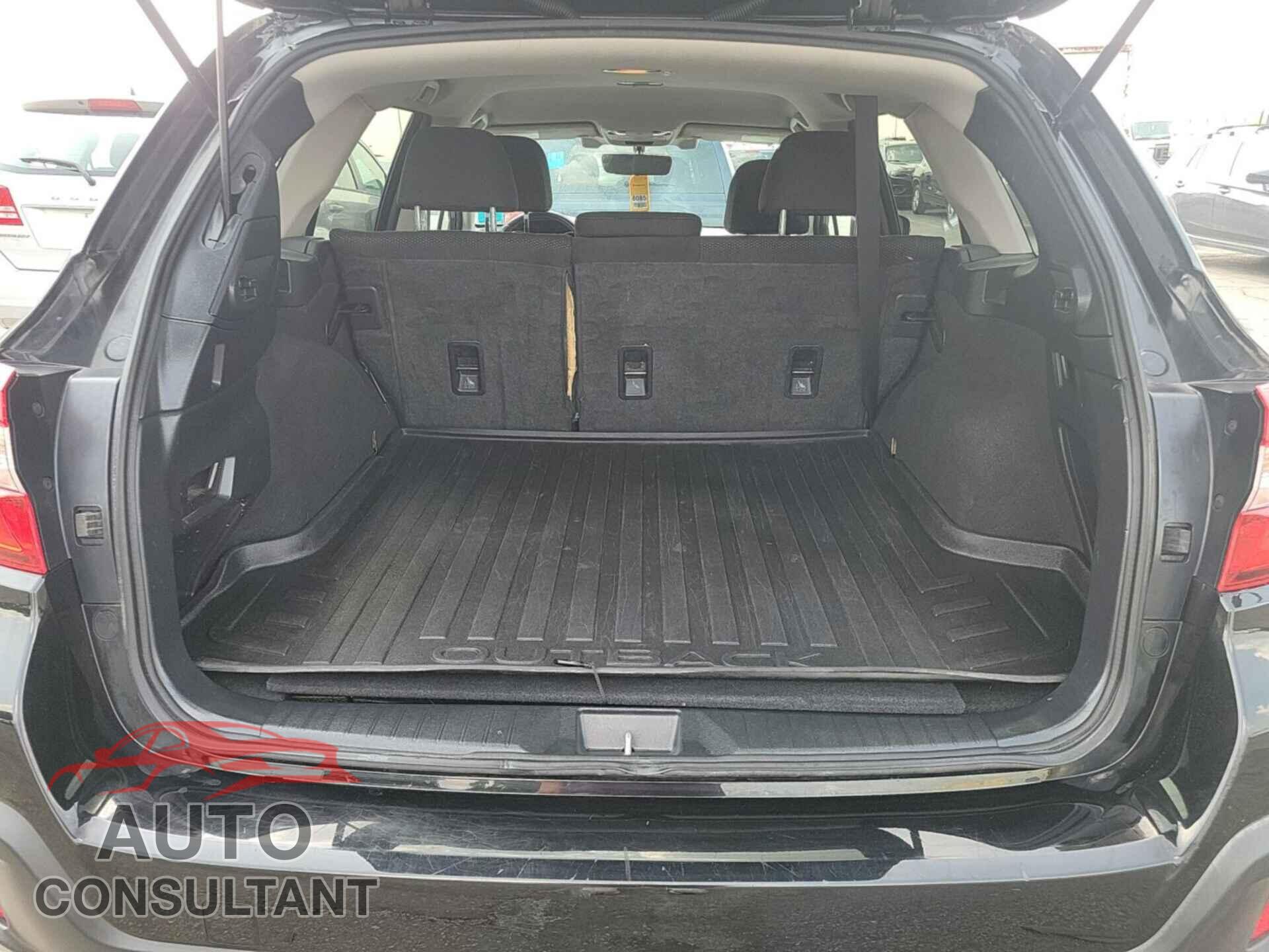 SUBARU OUTBACK 2019 - 4S4BSAFC8K3317760