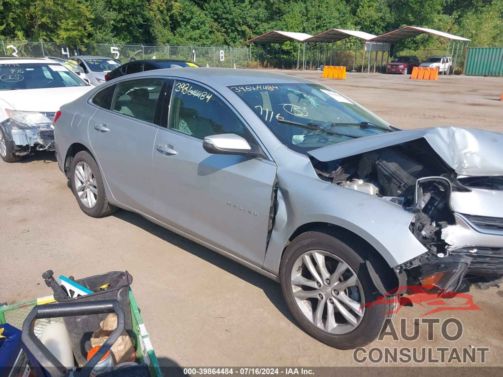 CHEVROLET MALIBU 2018 - 1G1ZD5ST9JF223161