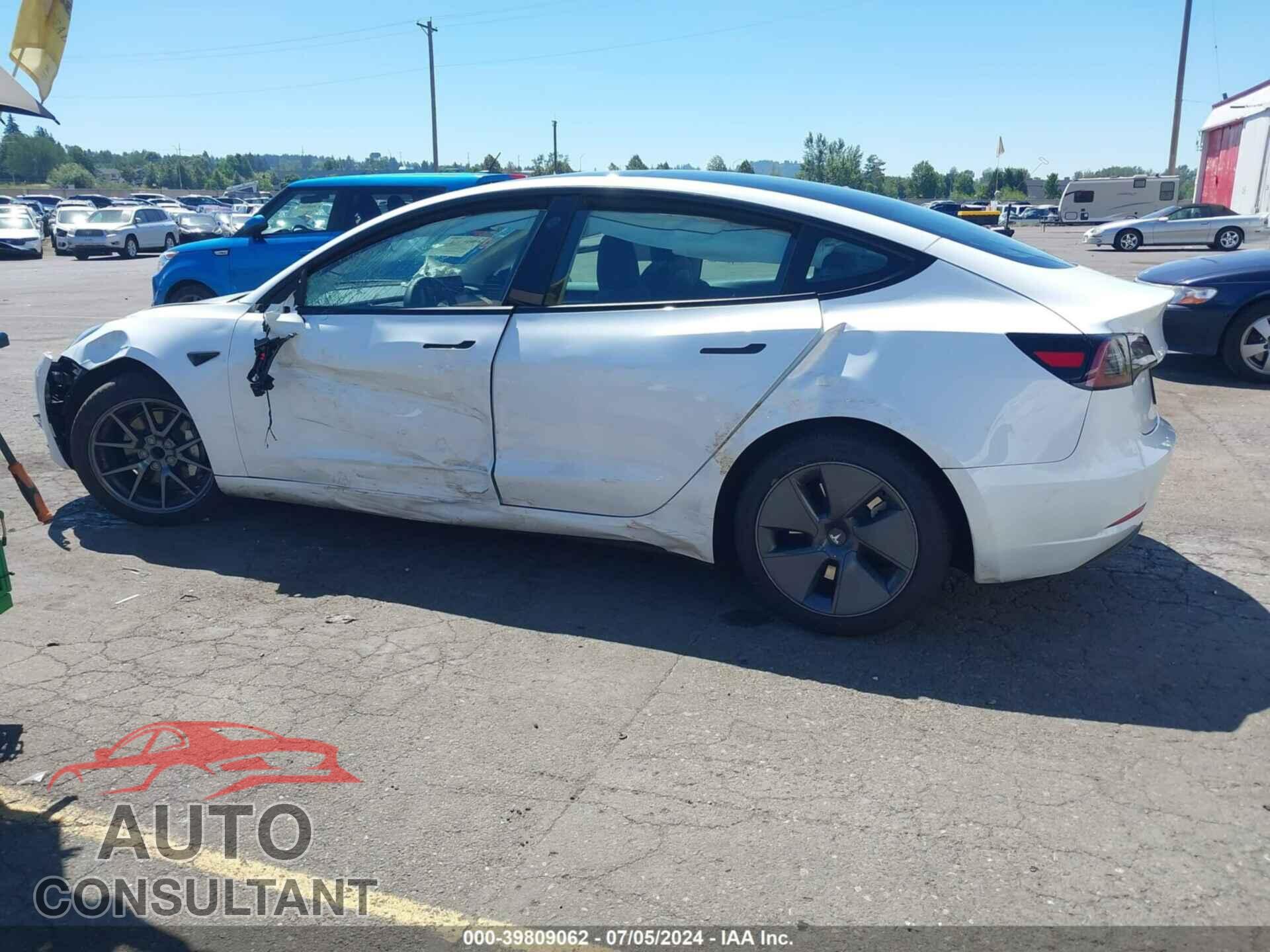 TESLA MODEL 3 2023 - 5YJ3E1EA6PF558971