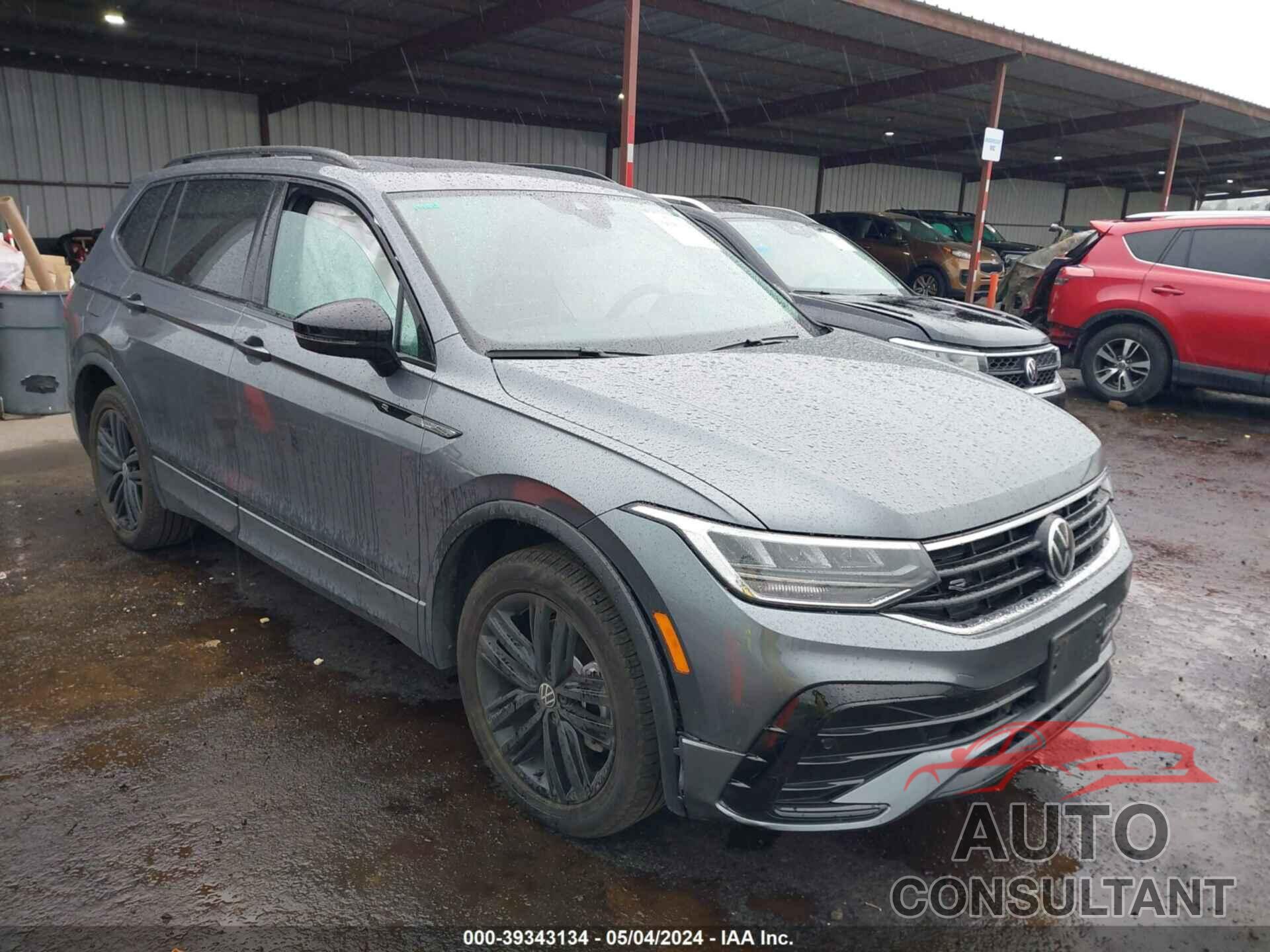 VOLKSWAGEN TIGUAN 2022 - 3VV8B7AXXNM167232