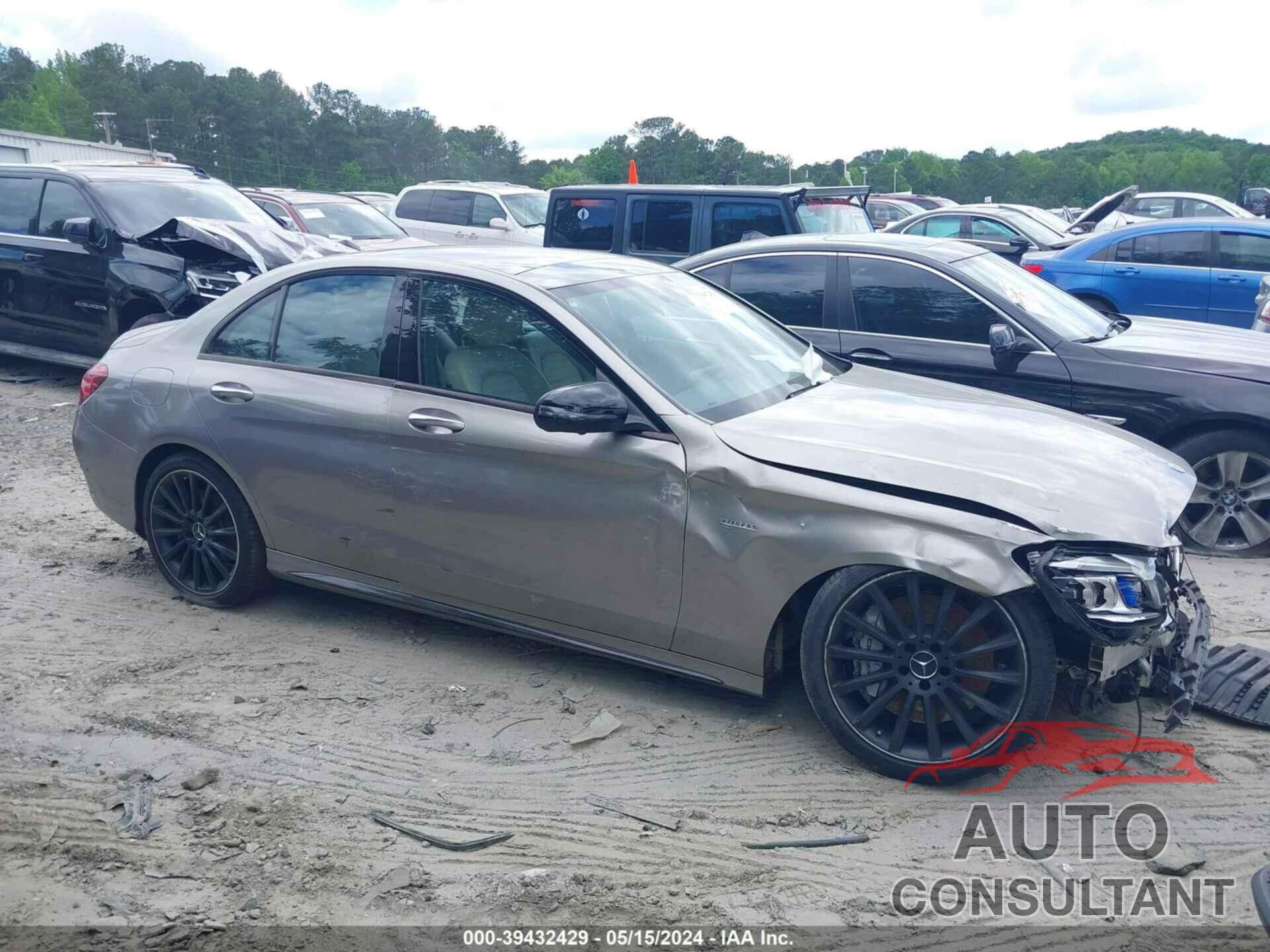 MERCEDES-BENZ AMG C 43 2020 - W1KWF6EB2LR593338