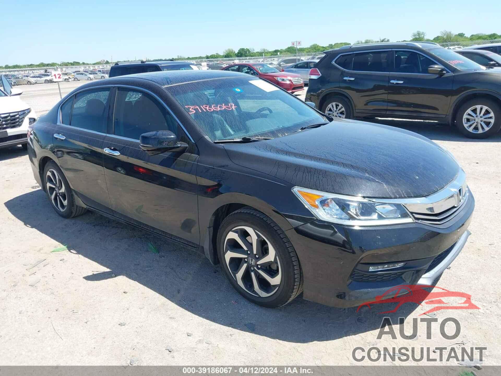 HONDA ACCORD 2017 - 1HGCR2F80HA019103