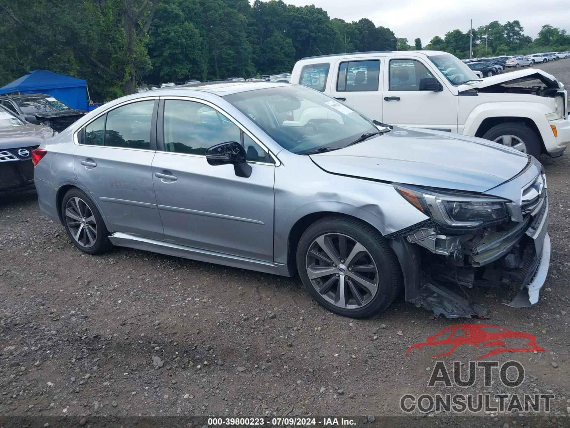 SUBARU LEGACY 2018 - 4S3BNEN68J3009386