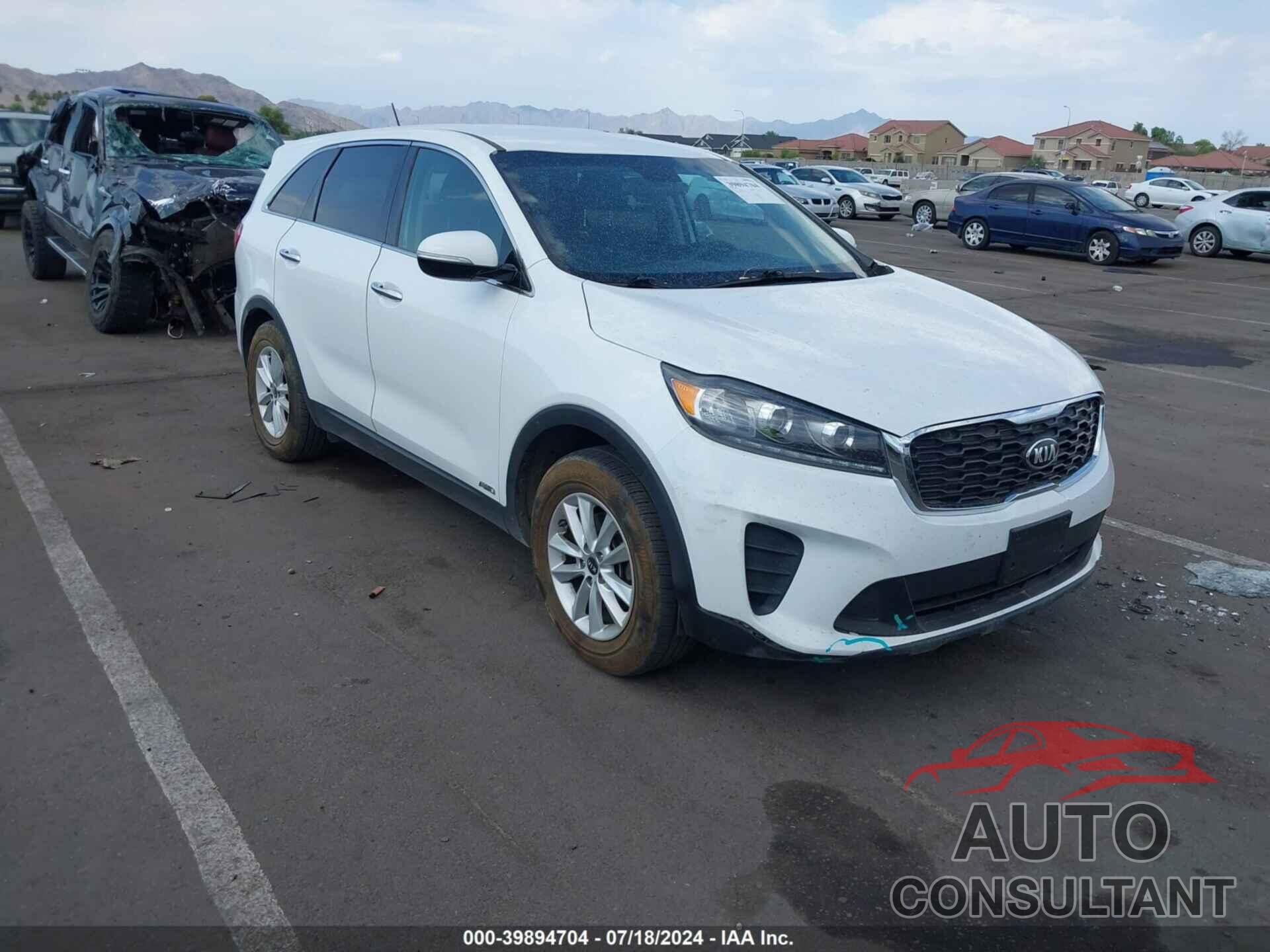 KIA SORENTO 2019 - 5XYPGDA57KG571784