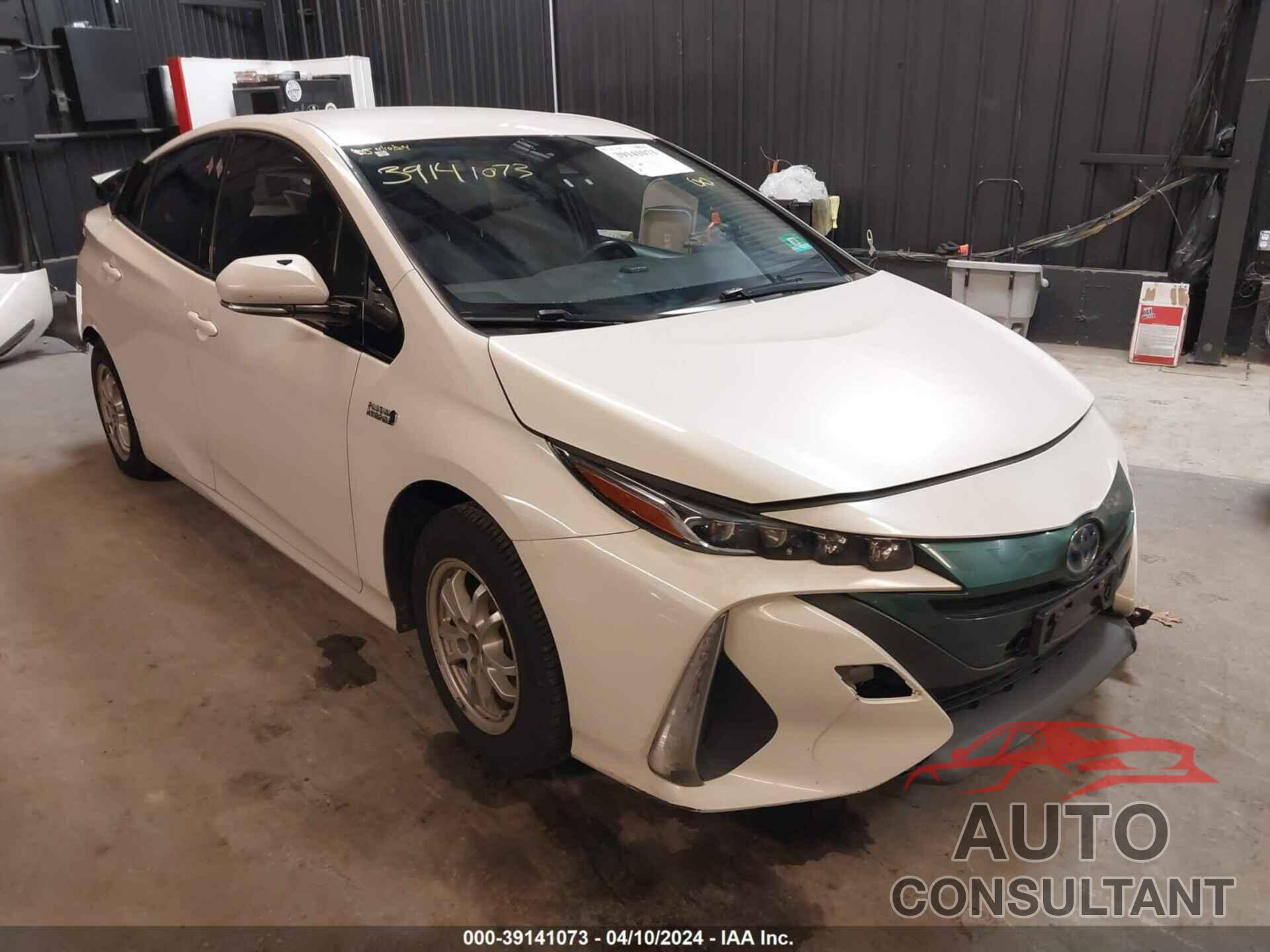 TOYOTA PRIUS PRIME 2017 - JTDKARFP4H3041658