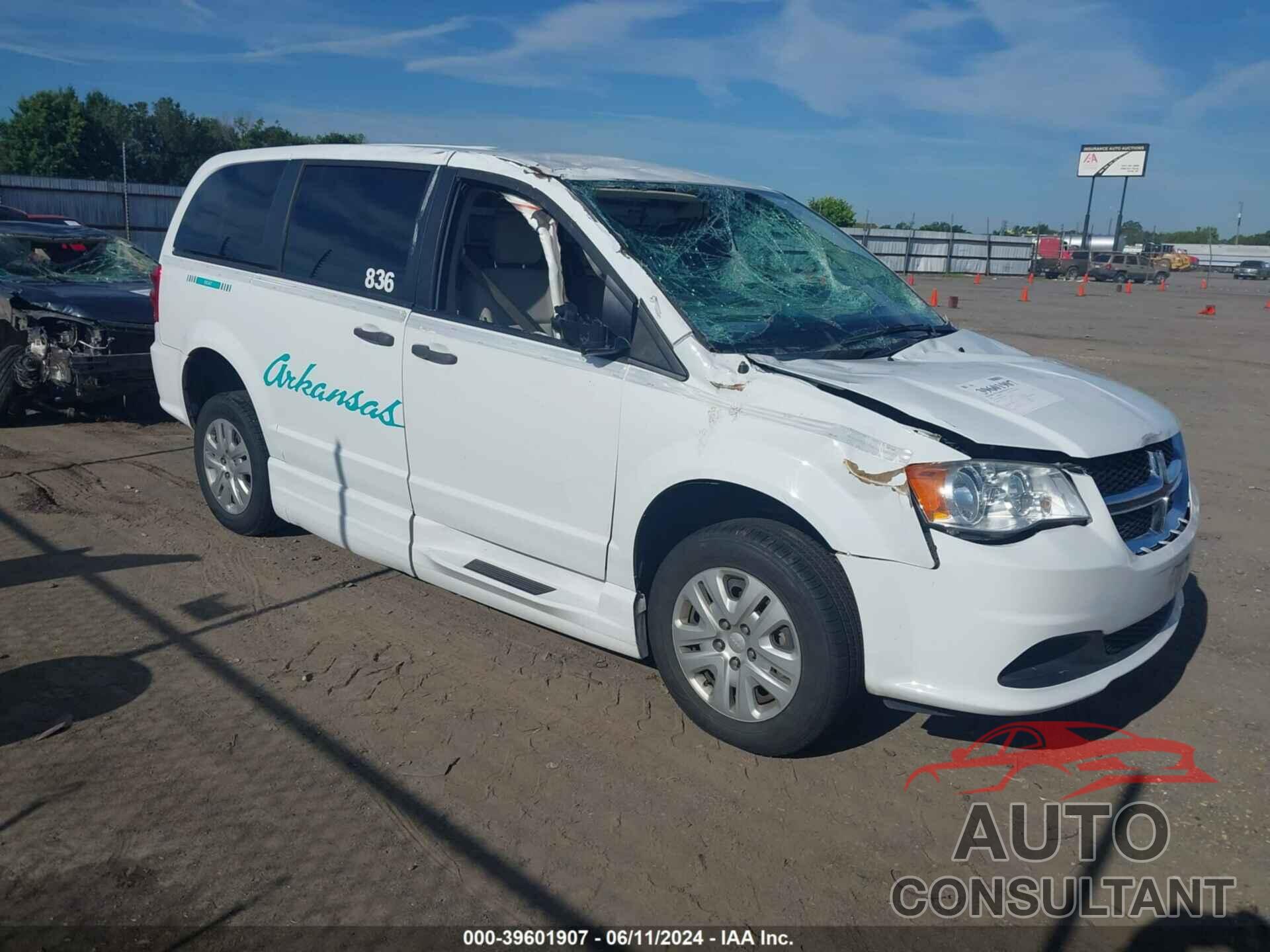 DODGE GRAND CARAVAN 2019 - 2C7WDGBG7KR808178