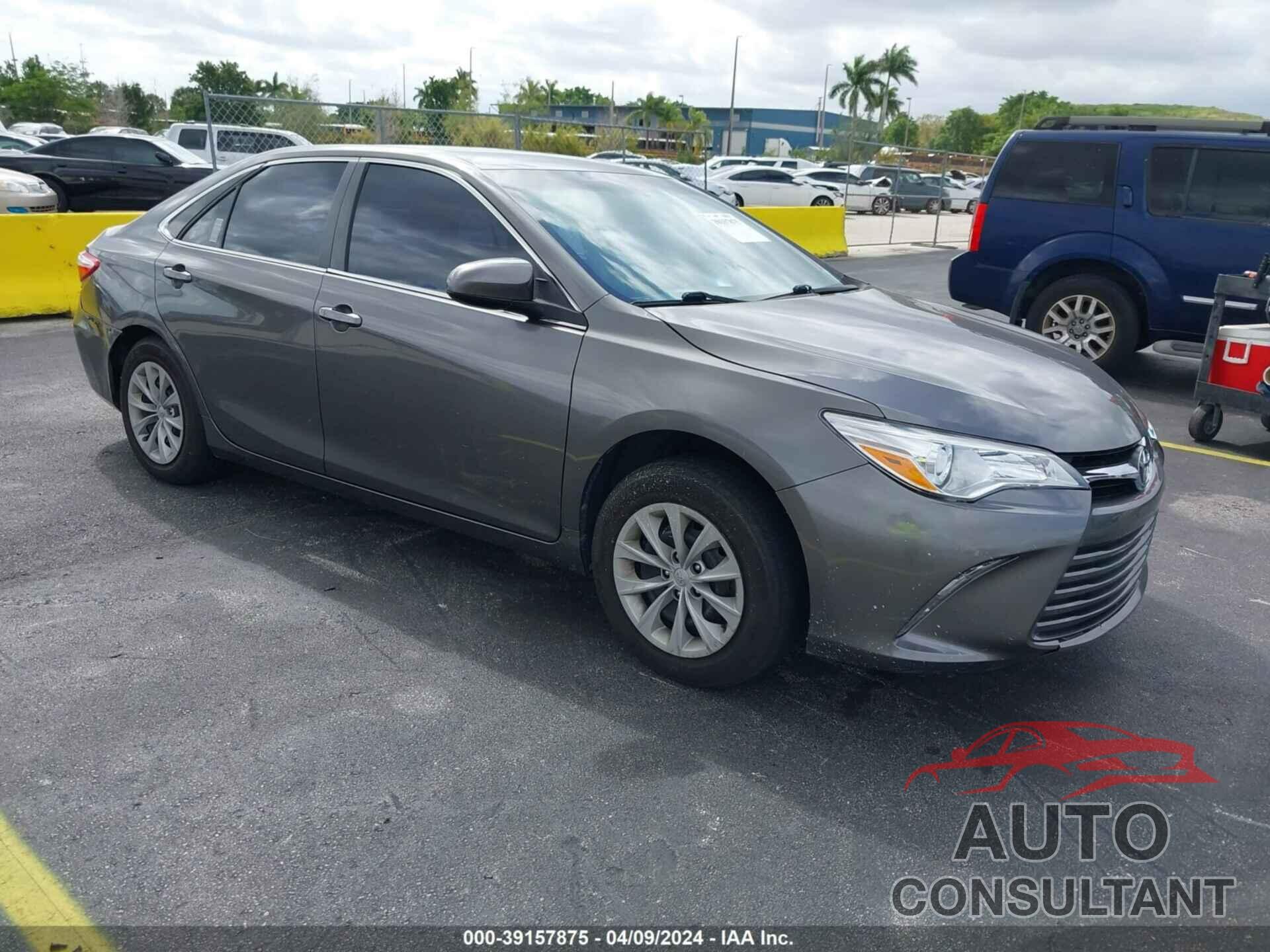 TOYOTA CAMRY 2016 - 4T1BF1FK1GU140448