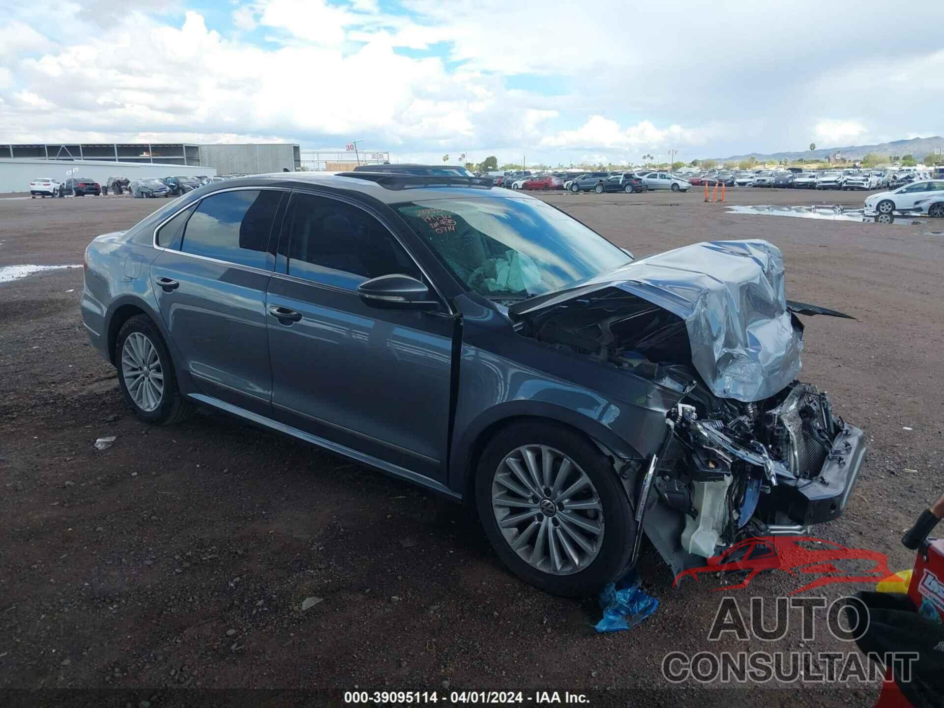 VOLKSWAGEN PASSAT 2017 - 1VWBT7A35HC040714