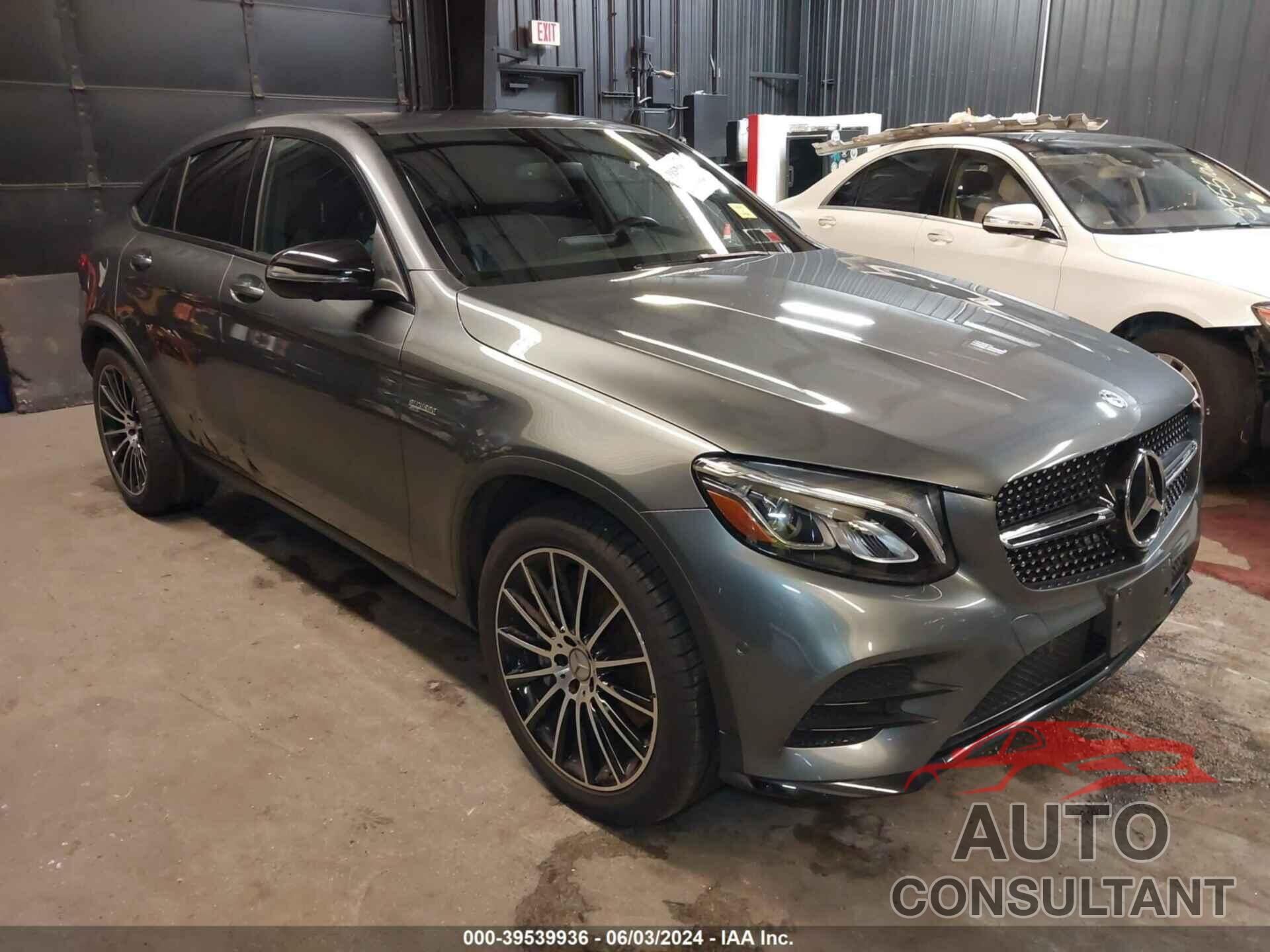 MERCEDES-BENZ AMG GLC 43 COUPE 2018 - WDC0J6EB3JF413260