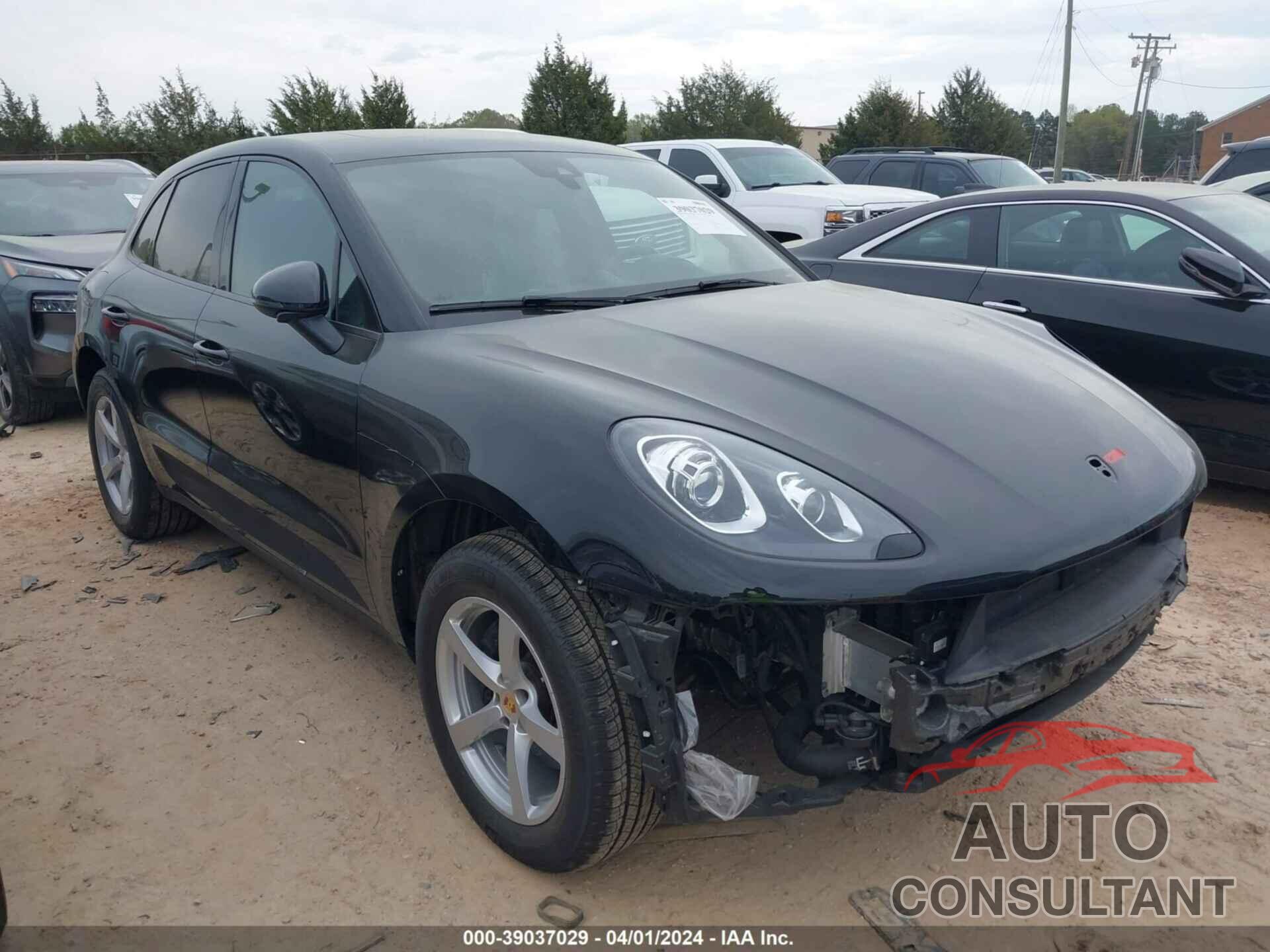 PORSCHE MACAN 2018 - WP1AA2A50JLB19477