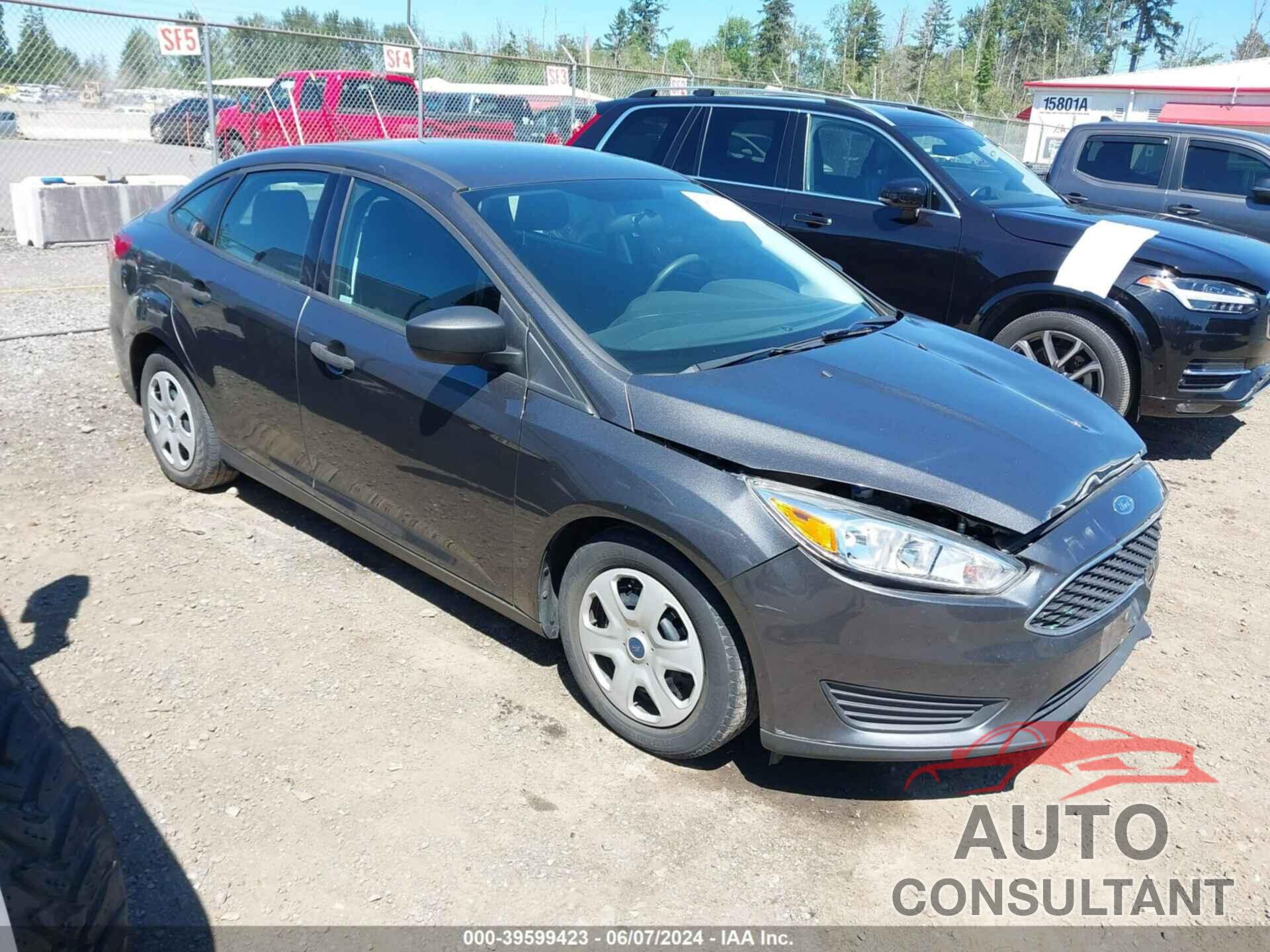 FORD FOCUS 2018 - 1FADP3E24JL236889