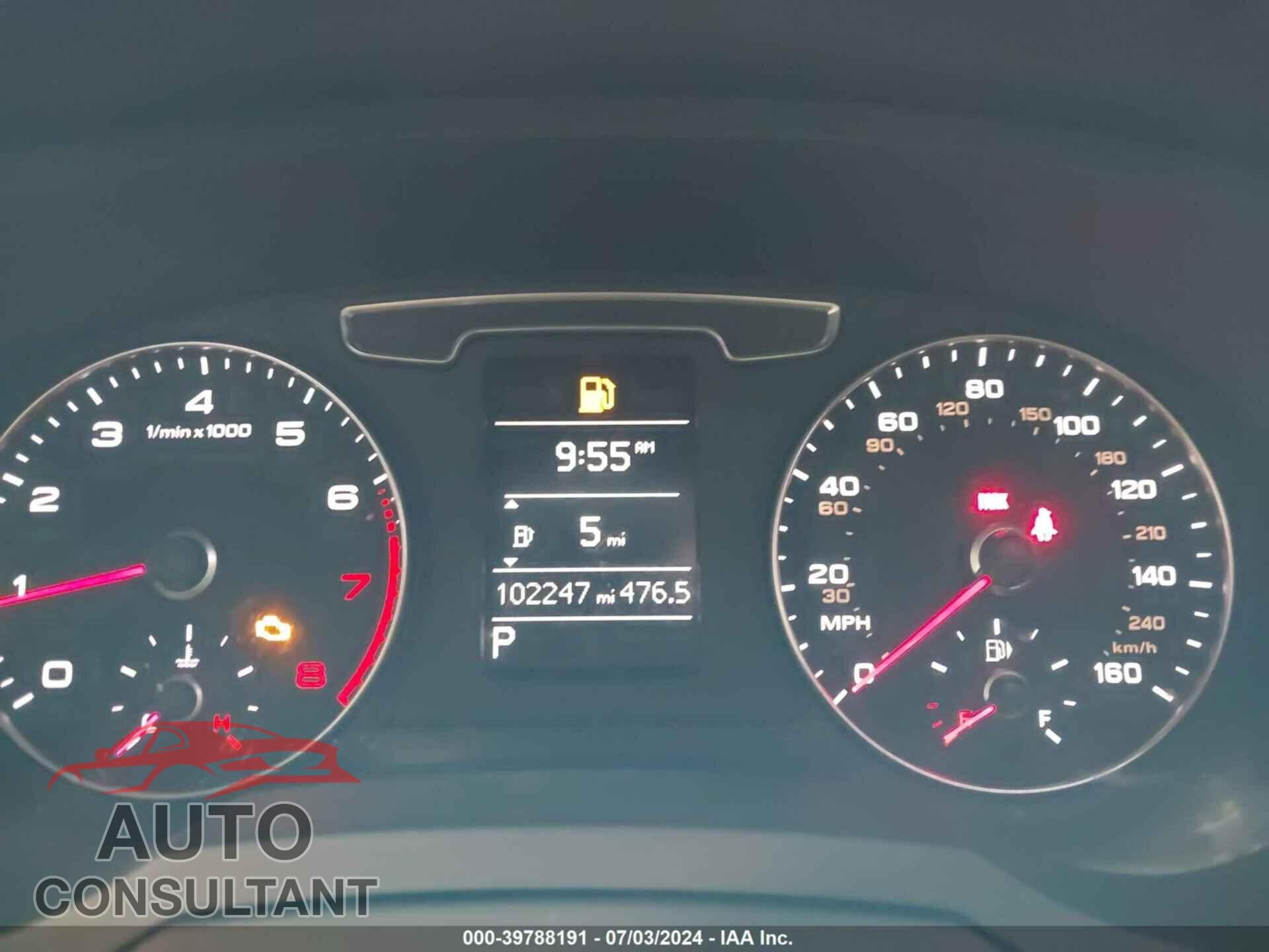 AUDI Q3 2018 - WA1ECCFS7JR027680