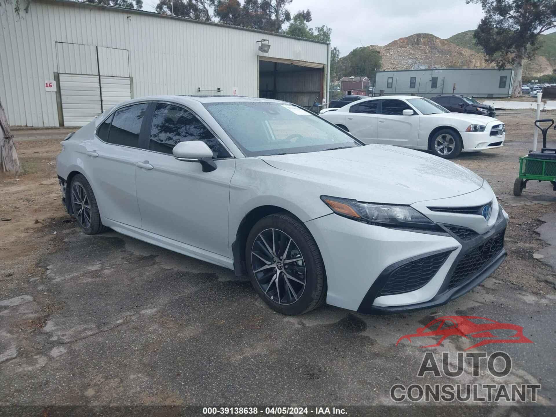 TOYOTA CAMRY HYBRID 2024 - 4T1S31AK3RU064959