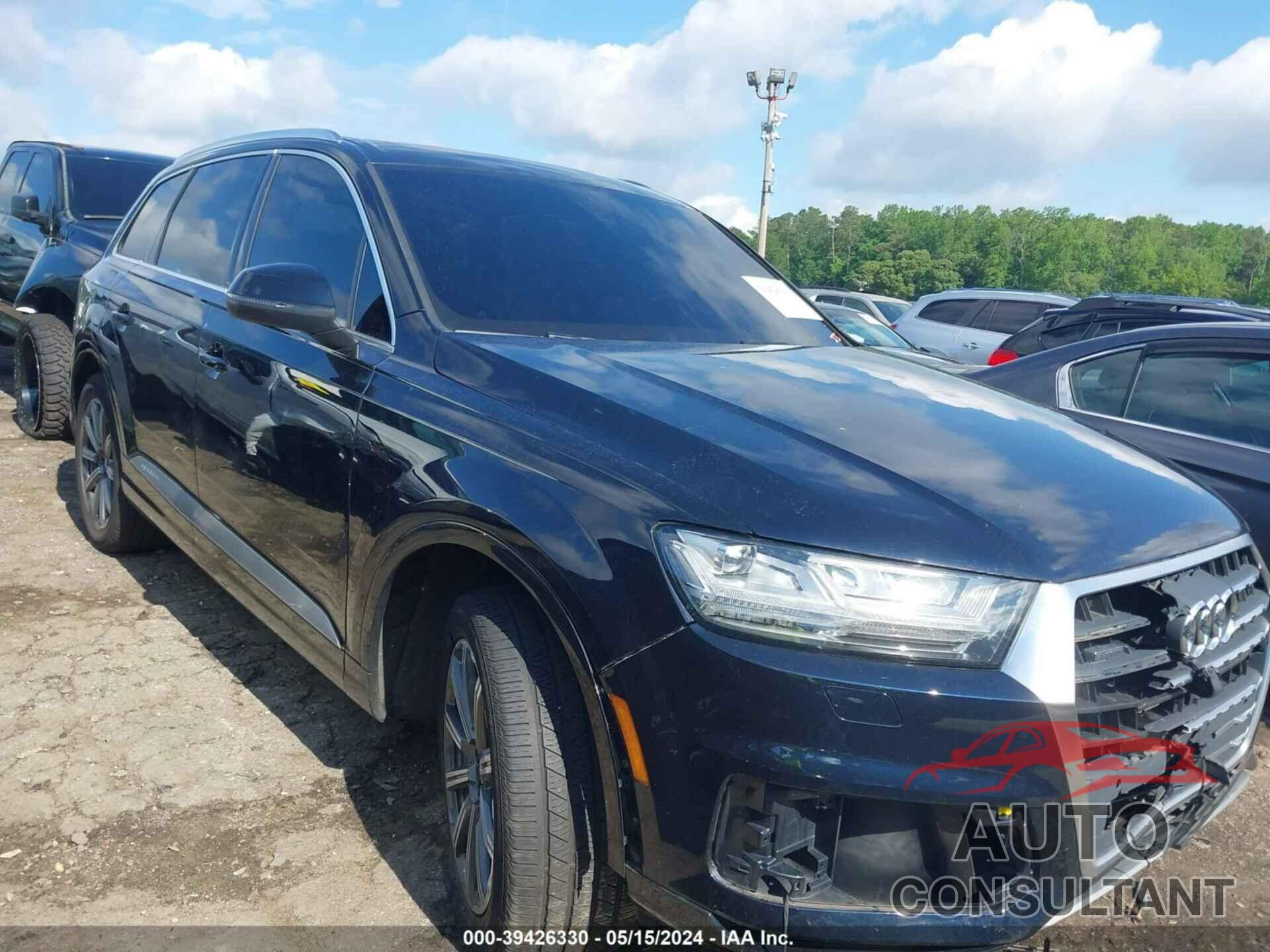 AUDI Q7 2017 - WA1LAAF71HD015254