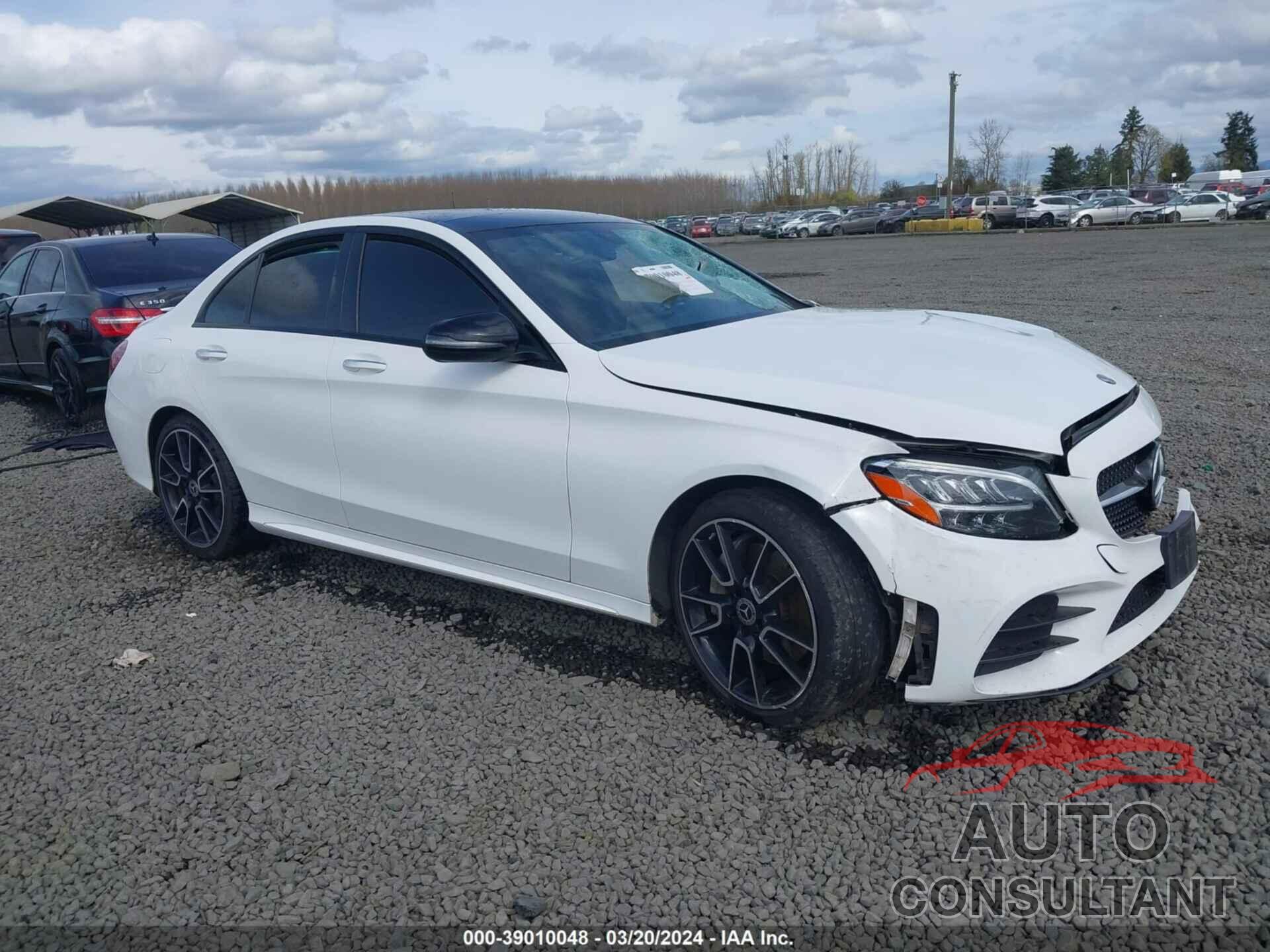 MERCEDES-BENZ C 300 2019 - 55SWF8DB0KU297731