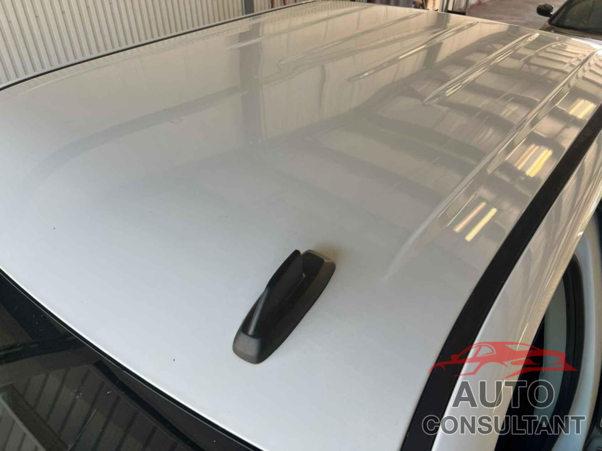CHEVROLET SILVERADO 1500 2017 - 1GCPCNEC3HF115786