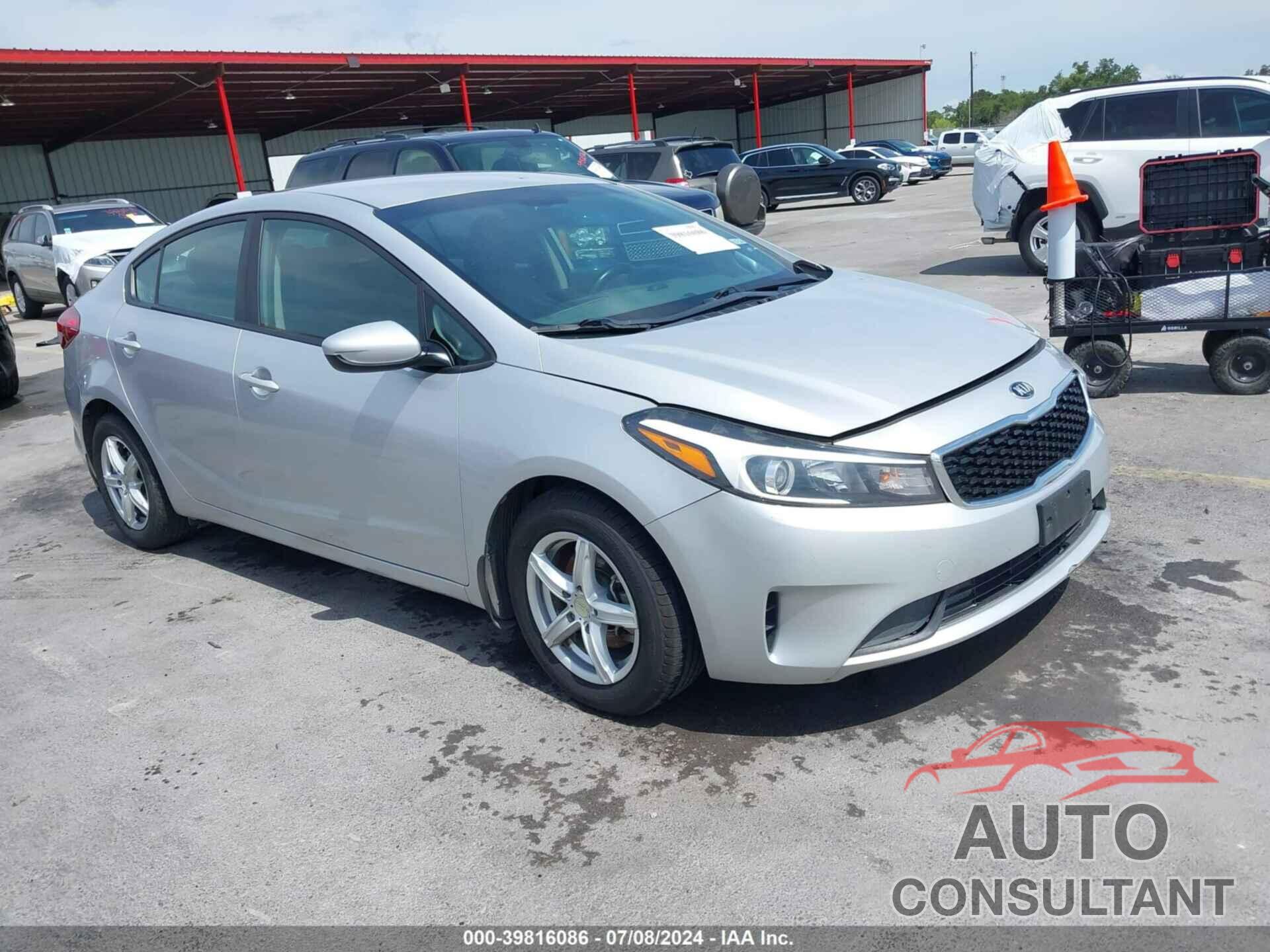 KIA FORTE 2018 - 3KPFK4A70JE273780