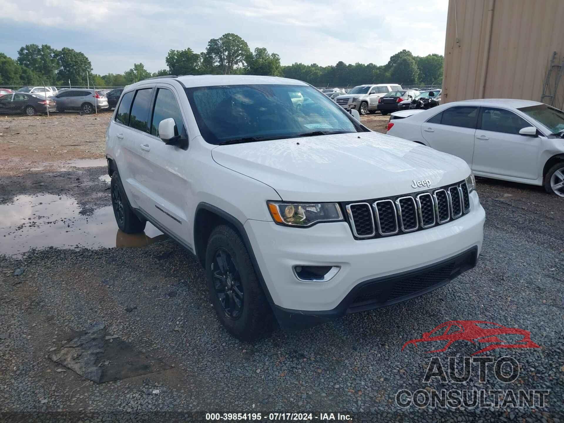 JEEP GRAND CHEROKEE 2018 - 1C4RJEAG0JC300683