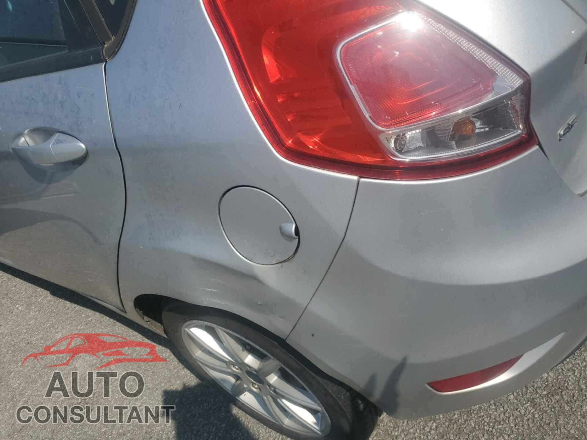 FORD FIESTA 2019 - 3FADP4EJ2KM107014