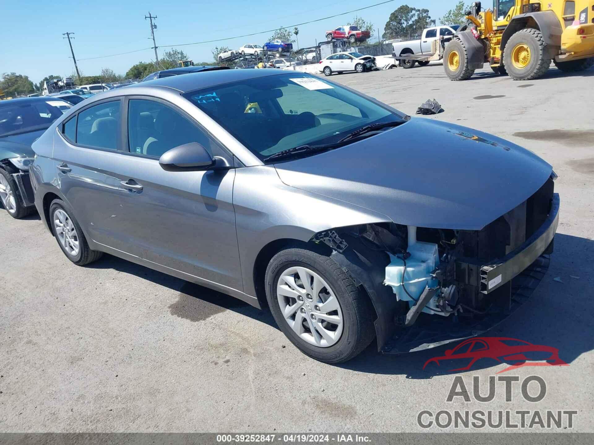HYUNDAI ELANTRA 2018 - 5NPD74LF9JH329109