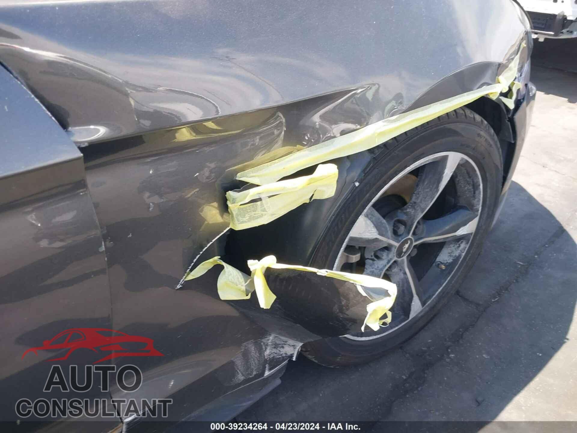 FORD MUSTANG 2019 - 1FA6P8TH5K5106221