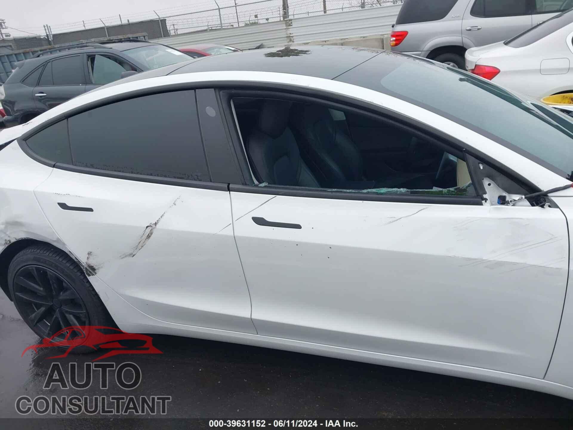 TESLA MODEL 3 2022 - 5YJ3E1EB8NF167228