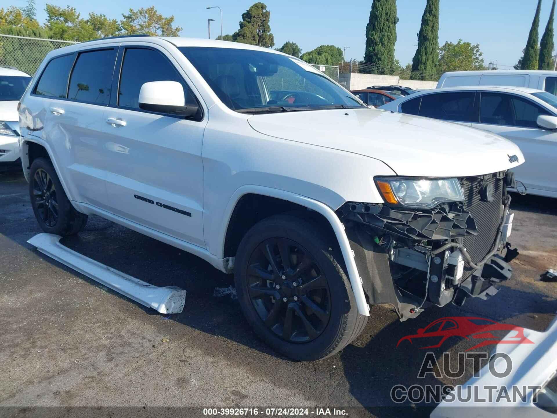 JEEP GRAND CHEROKEE 2018 - 1C4RJFAG2JC443673