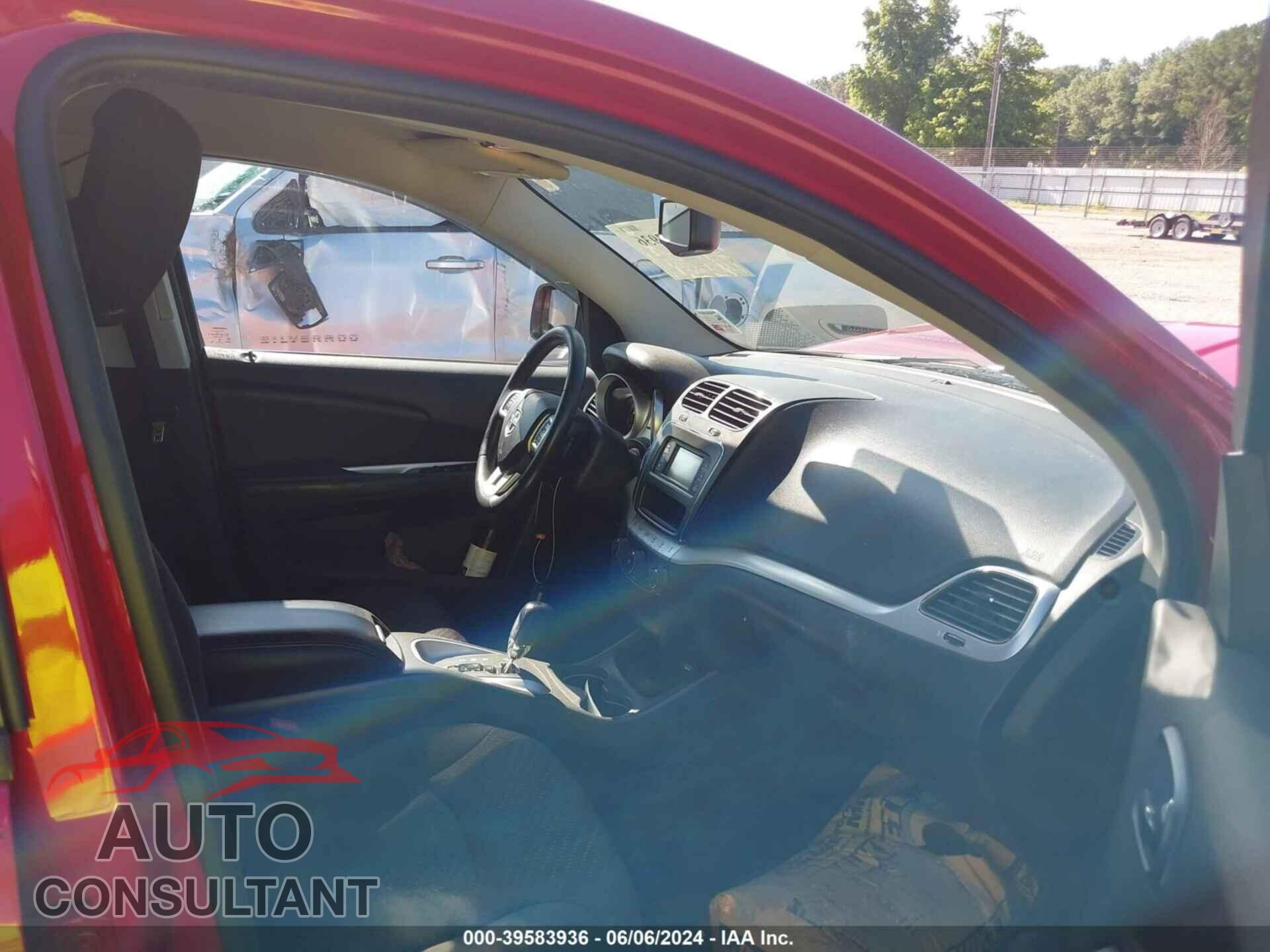 DODGE JOURNEY 2017 - 3C4PDCBG3HT568563