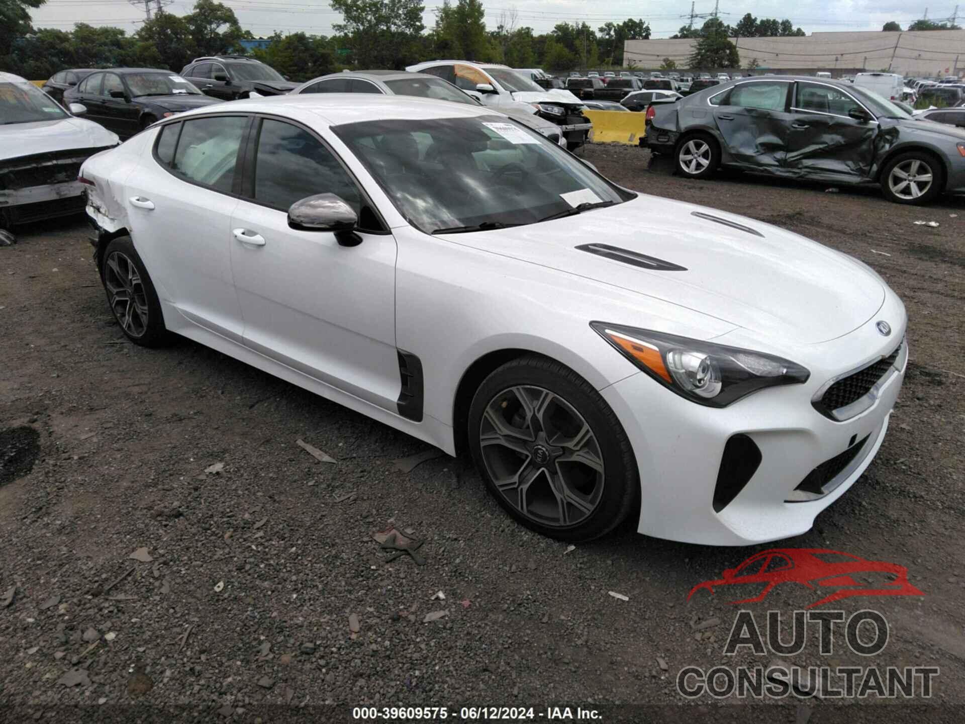 KIA STINGER 2020 - KNAE15LA2L6077004