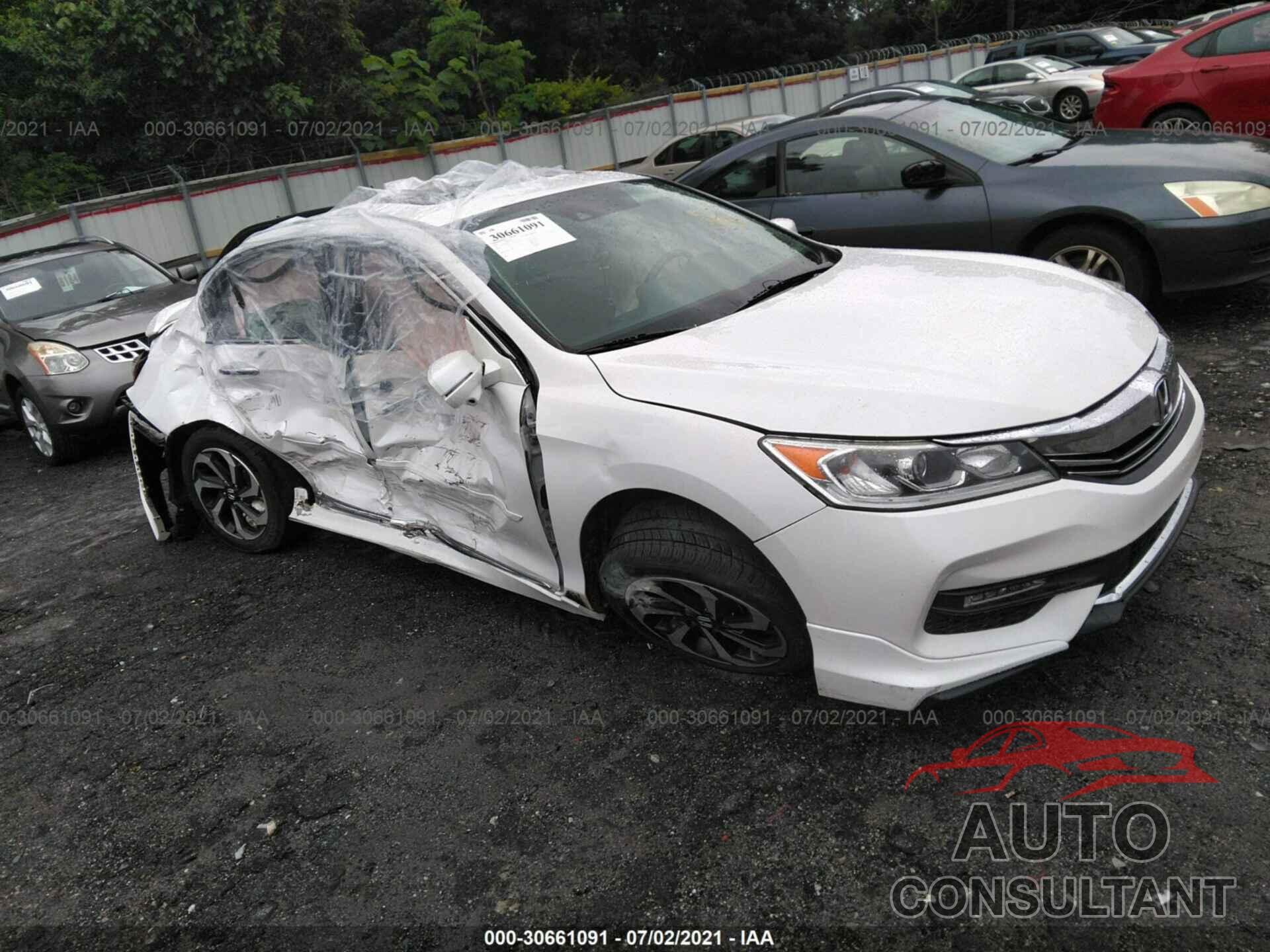 HONDA ACCORD SEDAN 2016 - 1HGCR2F98GA225079