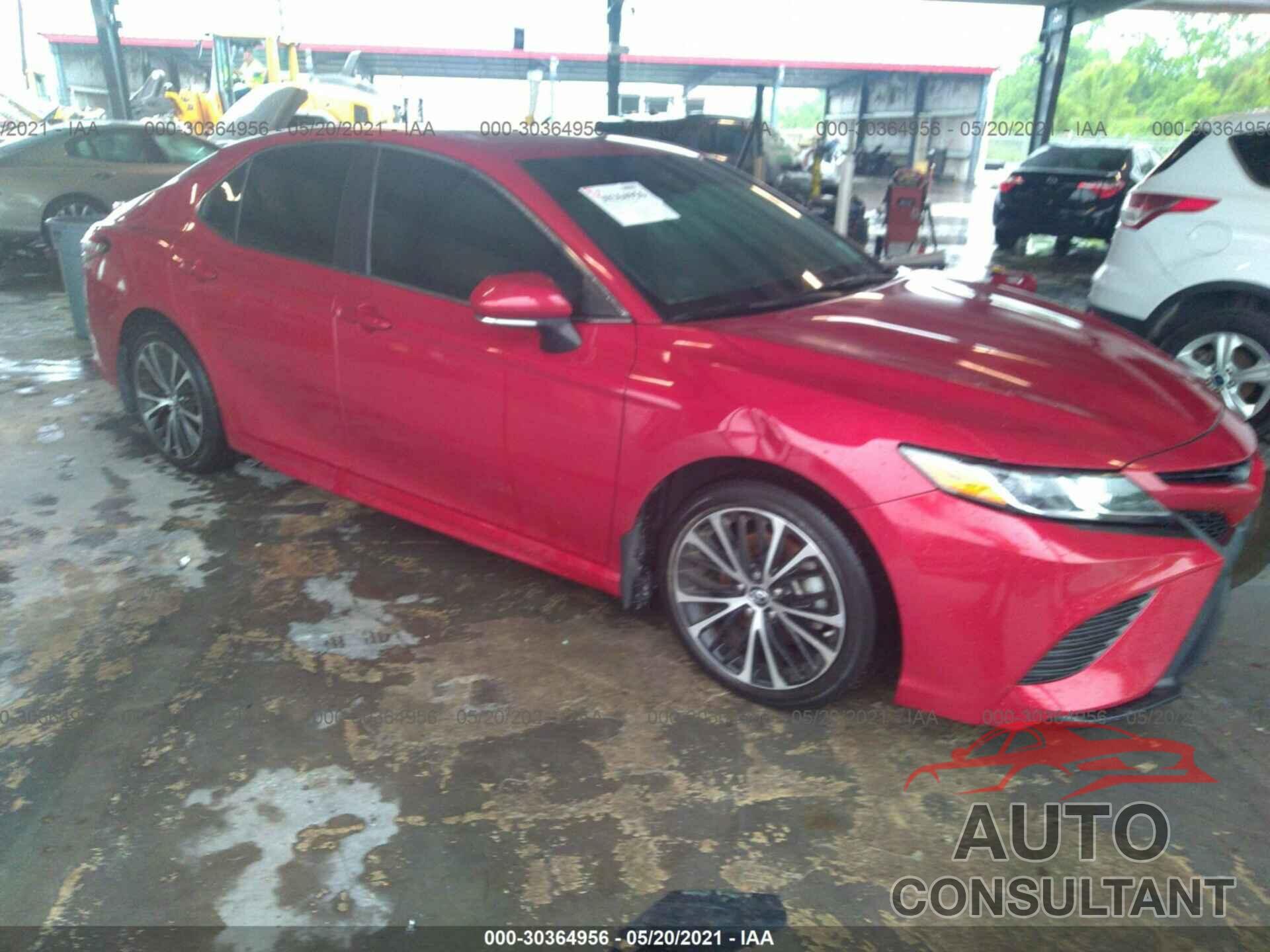 TOYOTA CAMRY 2019 - 4T1B11HK6KU194932