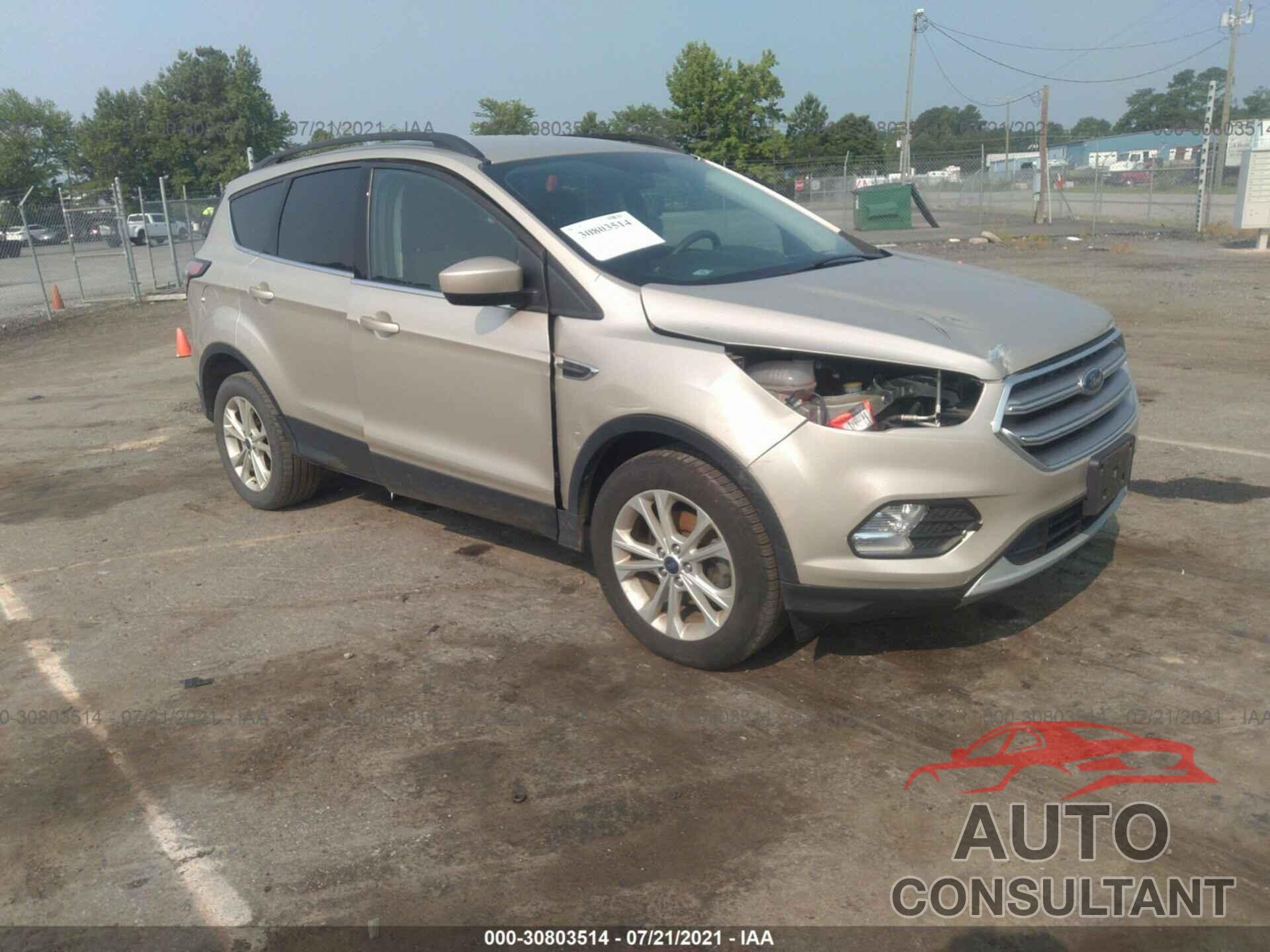 FORD ESCAPE 2017 - 1FMCU0GD4HUE56089