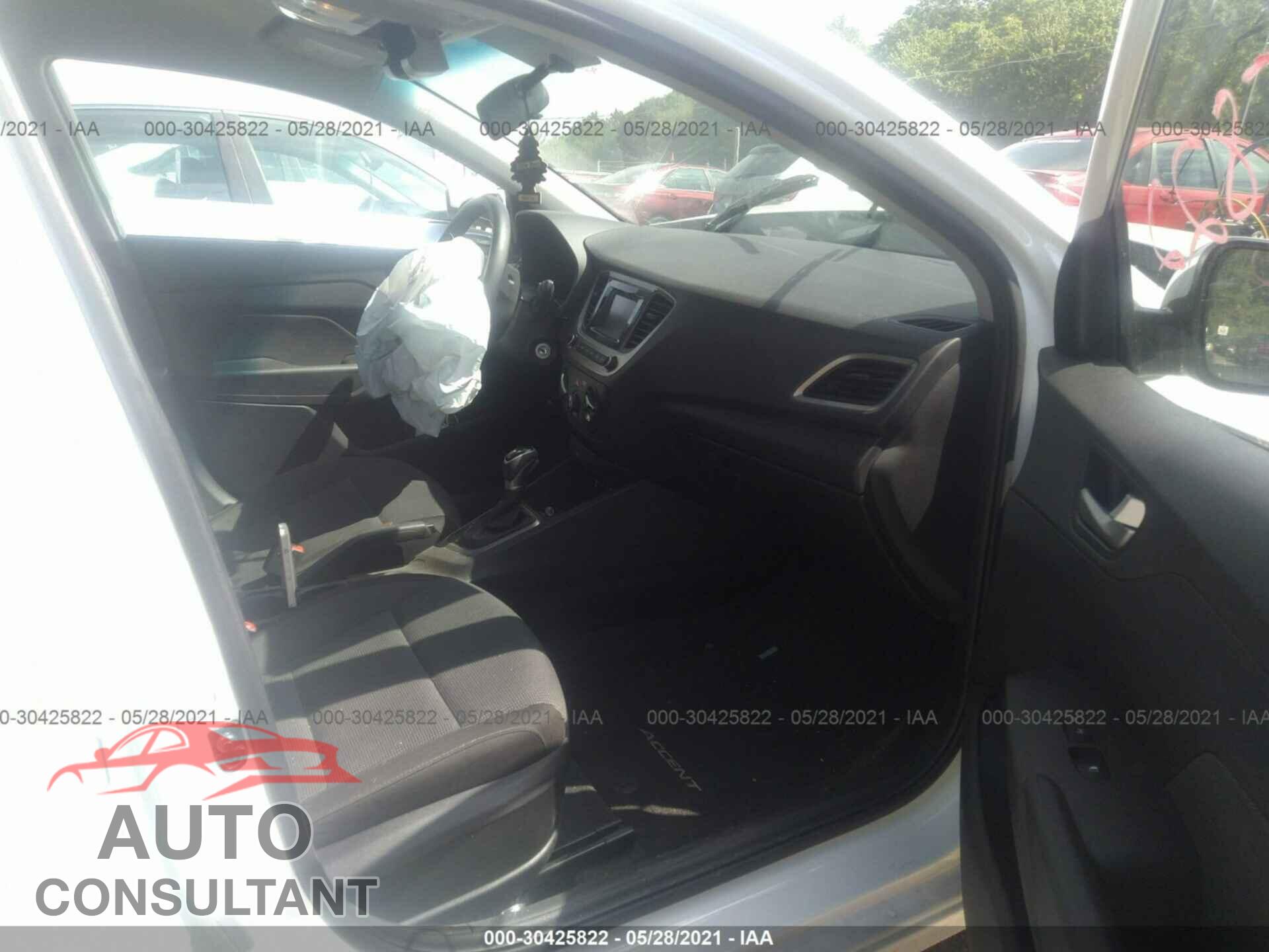 HYUNDAI ACCENT 2018 - 3KPC24A35JE018431