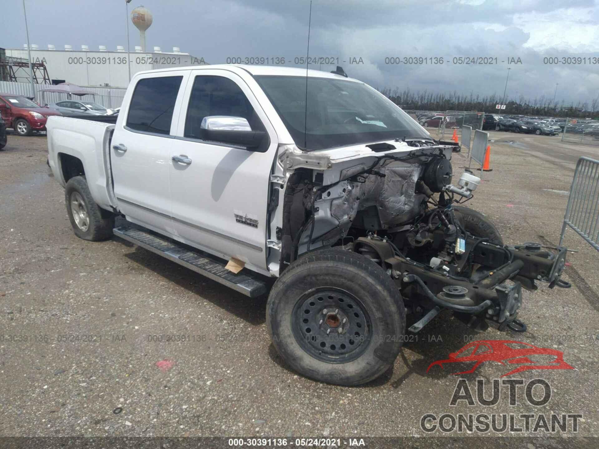 CHEVROLET SILVERADO 1500 2018 - 3GCPCSEC2JG379987