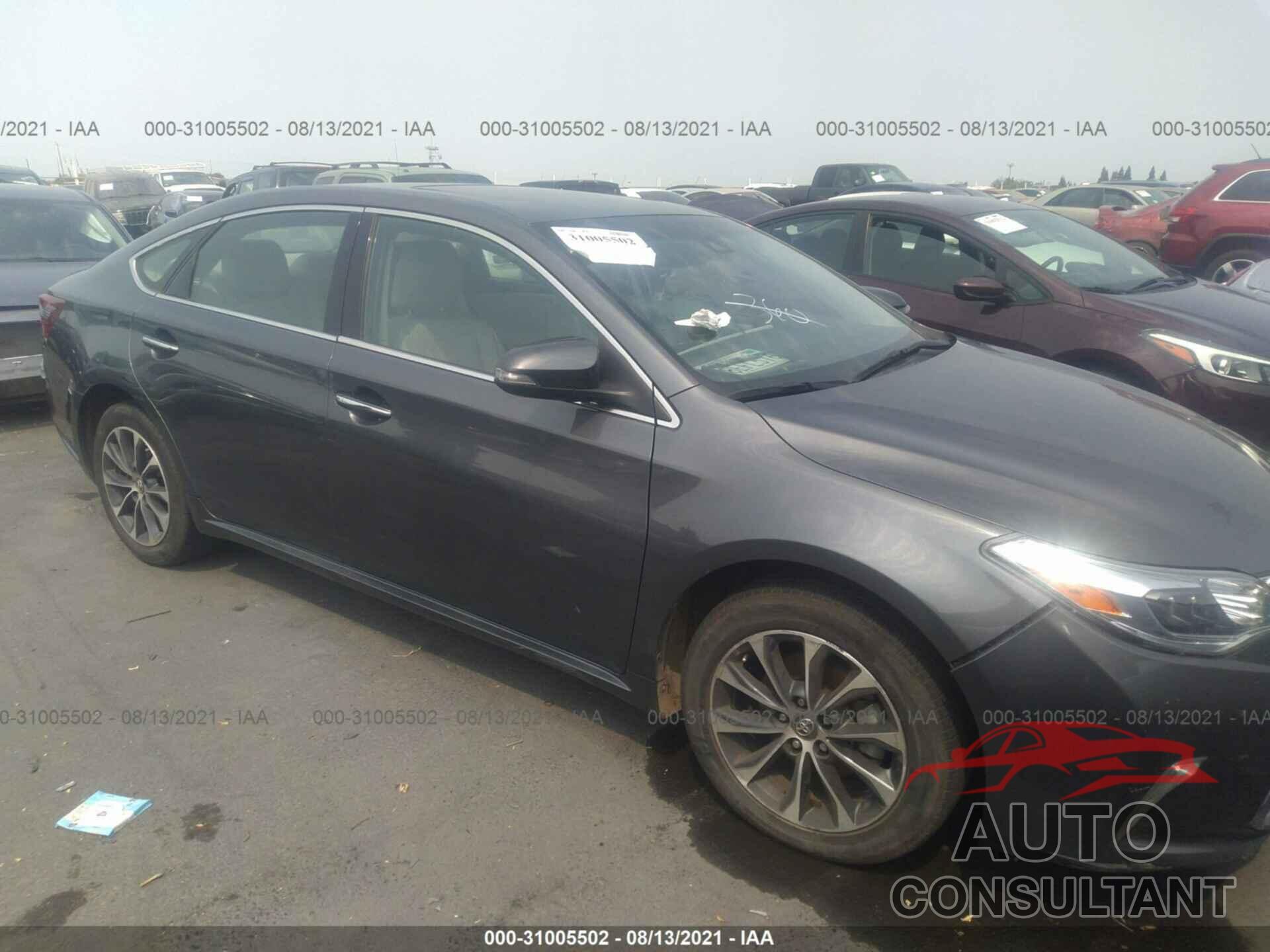 TOYOTA AVALON 2018 - 4T1BK1EB2JU289195