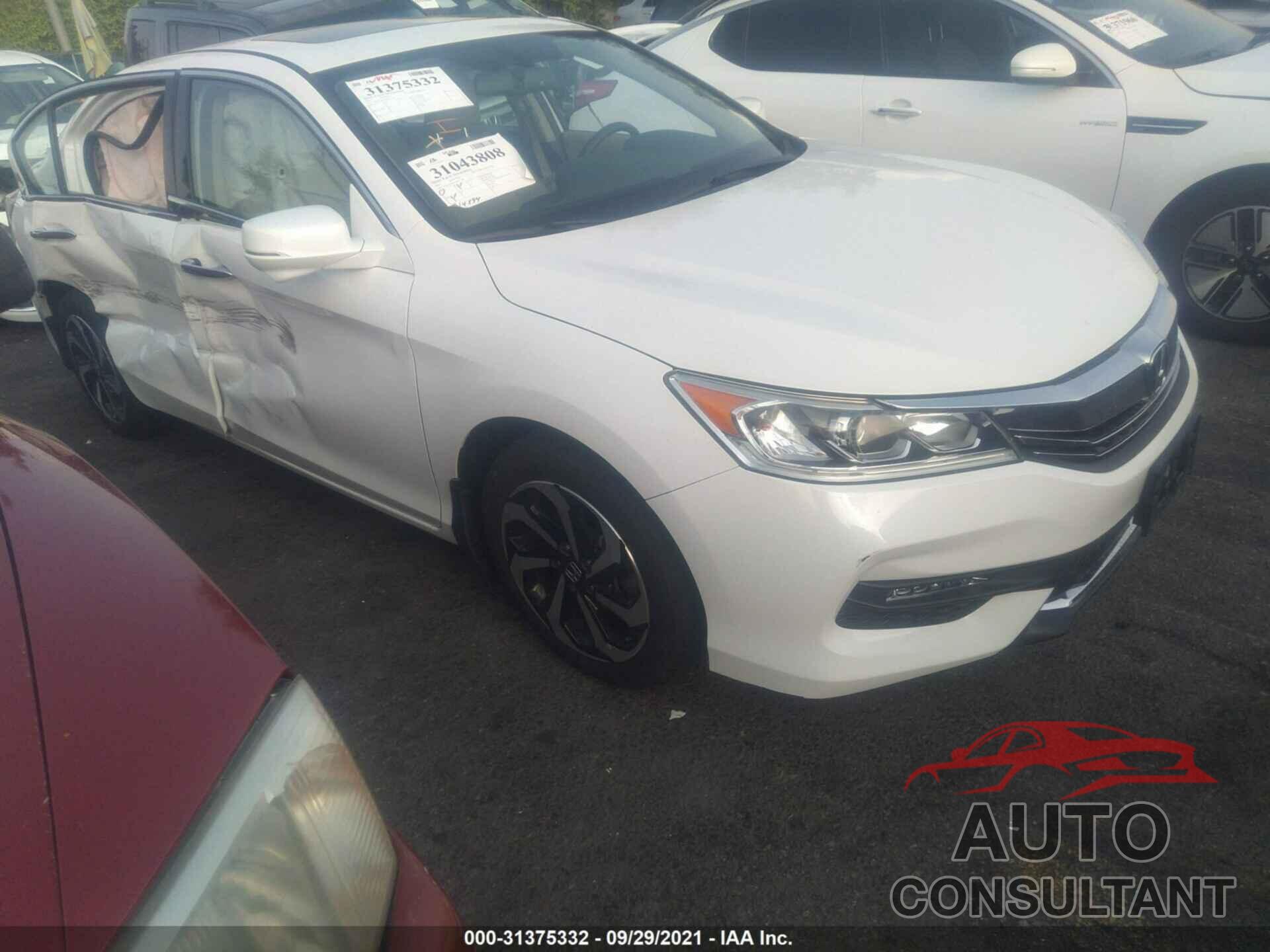 HONDA ACCORD SEDAN 2017 - 1HGCR3F85HA031740