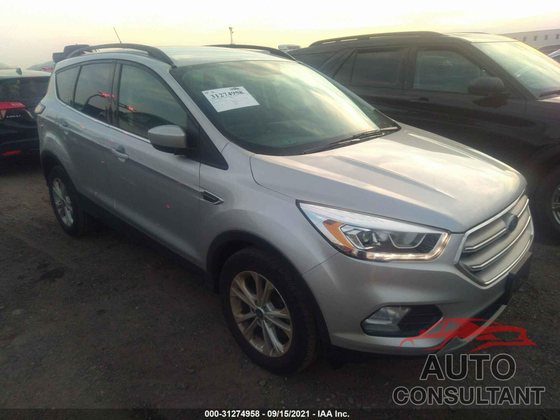 FORD ESCAPE 2018 - 1FMCU9HD2JUC78871