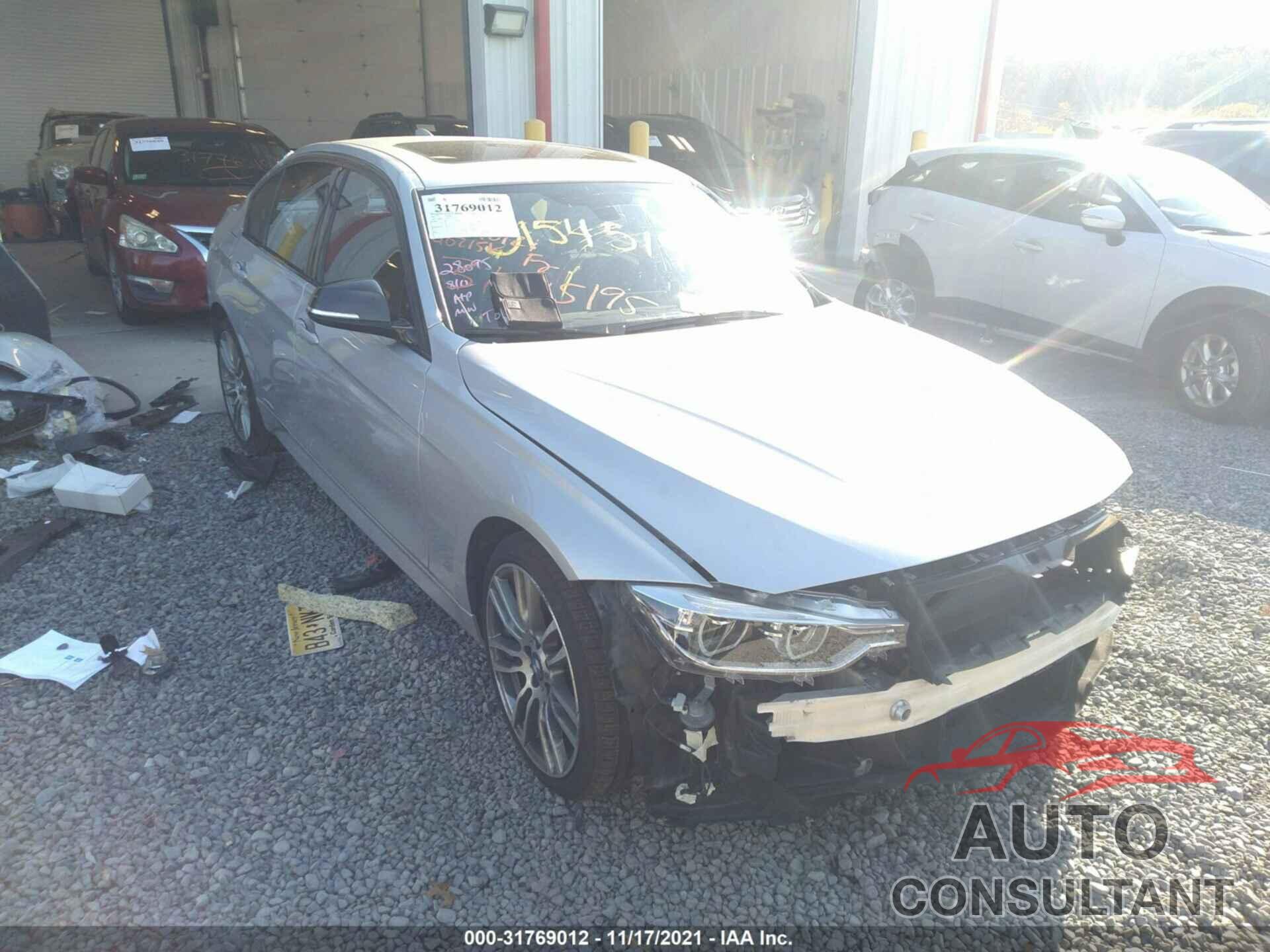 BMW 3 SERIES 2017 - WBA8B7C30HA190039