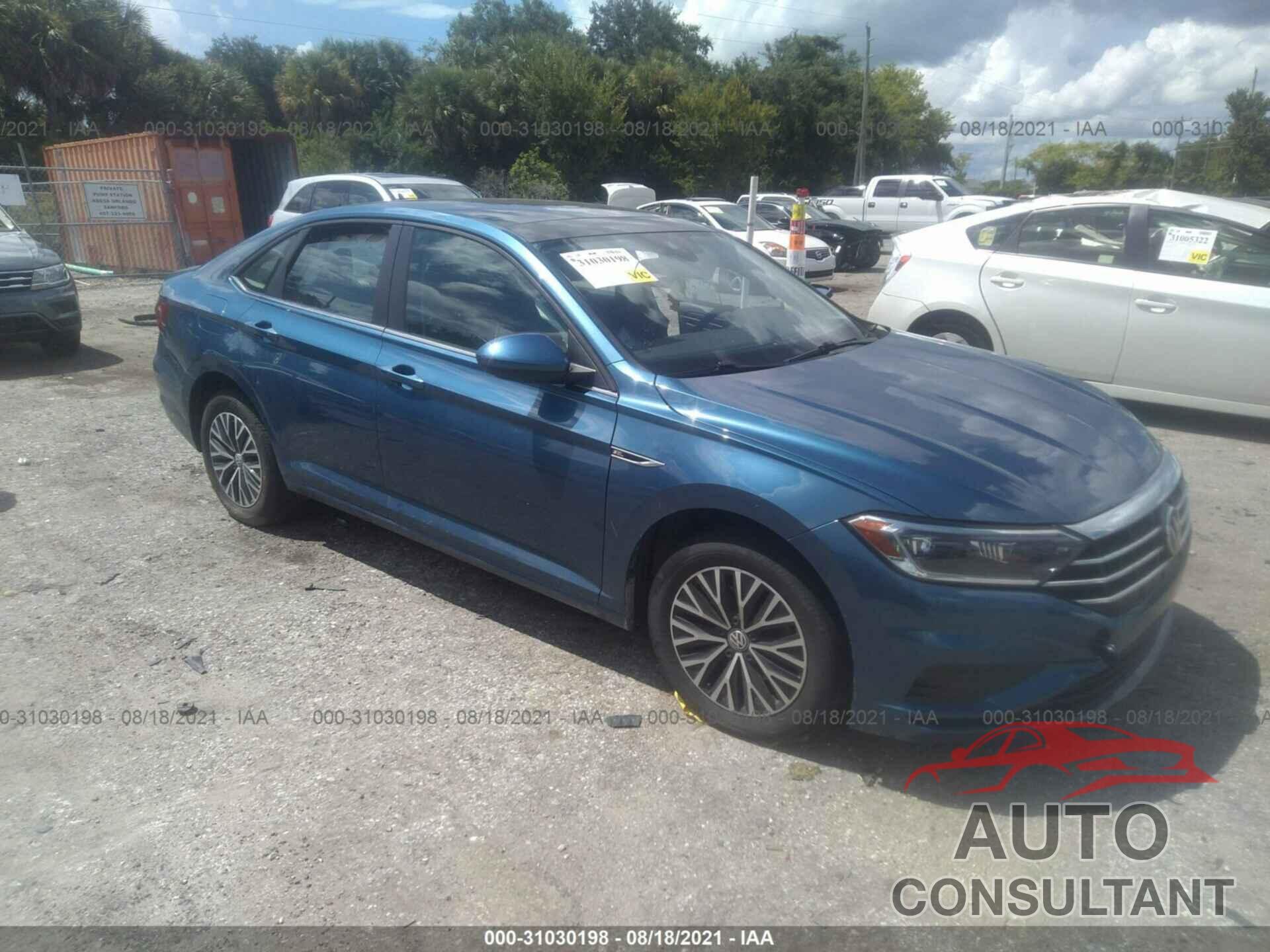 VOLKSWAGEN JETTA 2019 - 3VWE57BU0KM032718