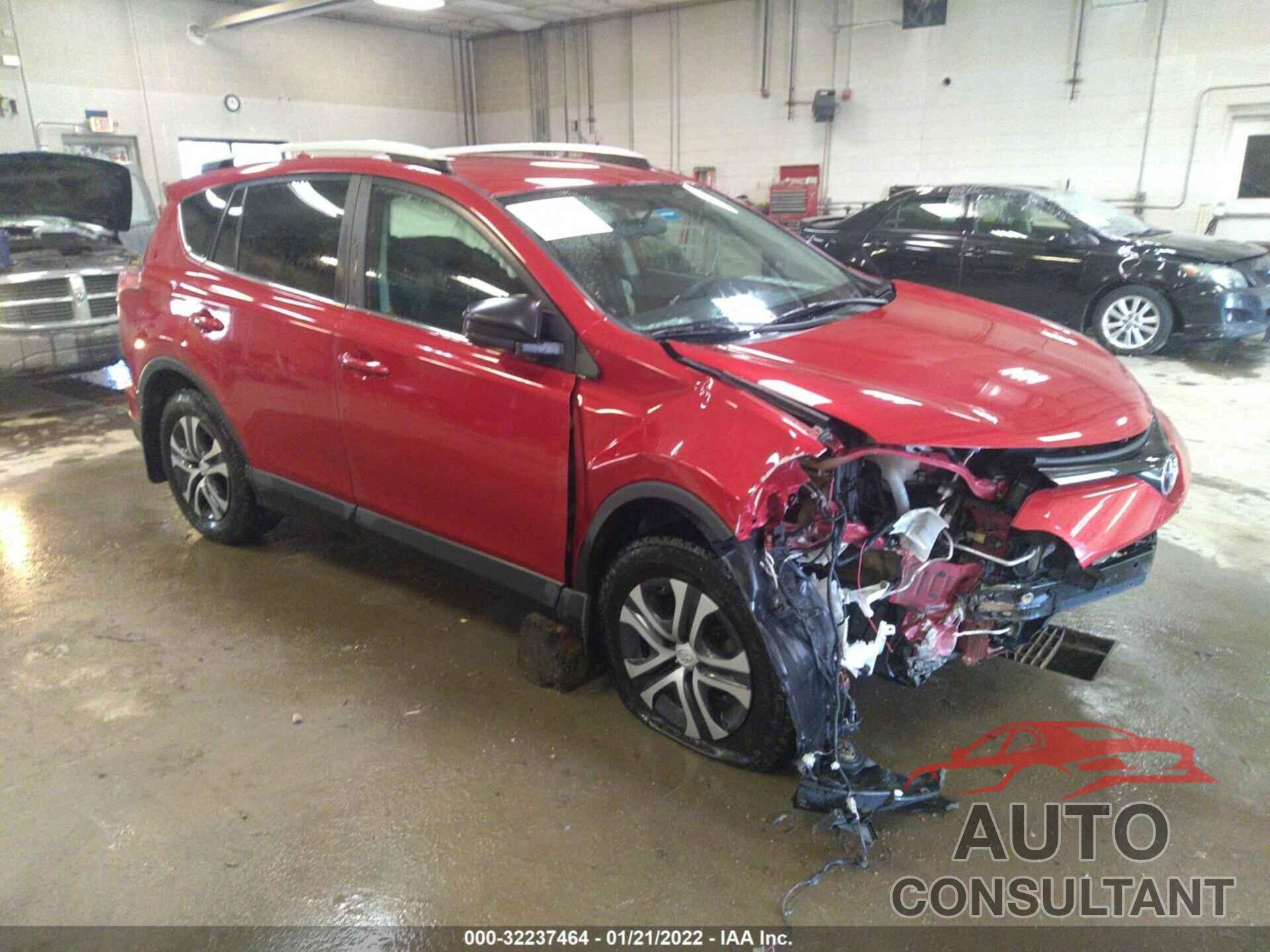 TOYOTA RAV4 2016 - 2T3BFREV9GW494252