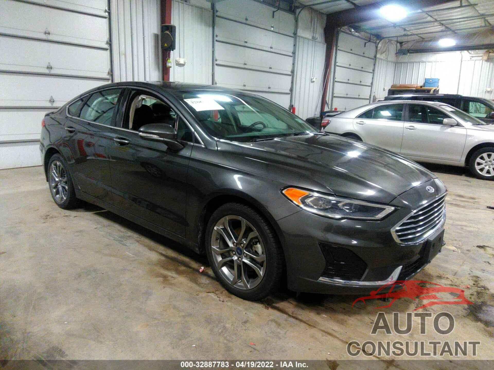FORD FUSION 2019 - 3FA6P0CD8KR270994