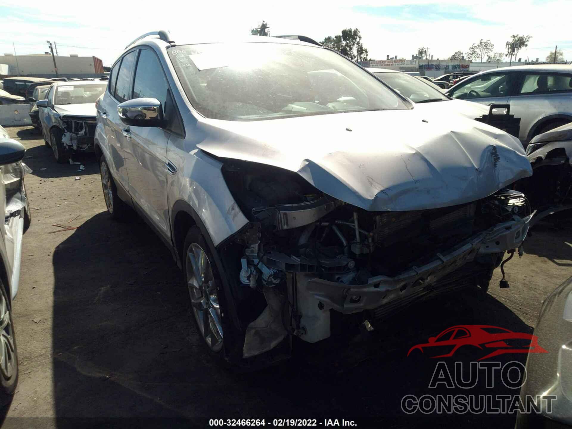 FORD ESCAPE 2016 - 1FMCU0GX8GUC28007