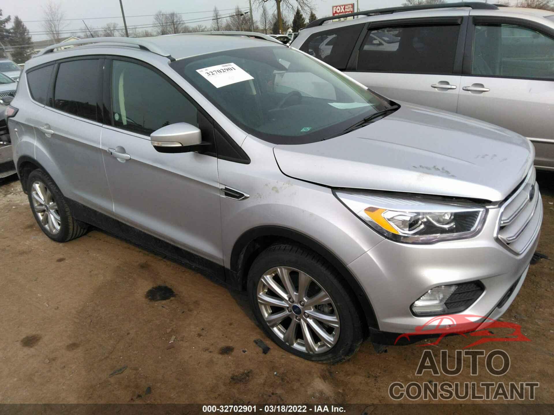 FORD ESCAPE 2018 - 1FMCU0J98JUB70580