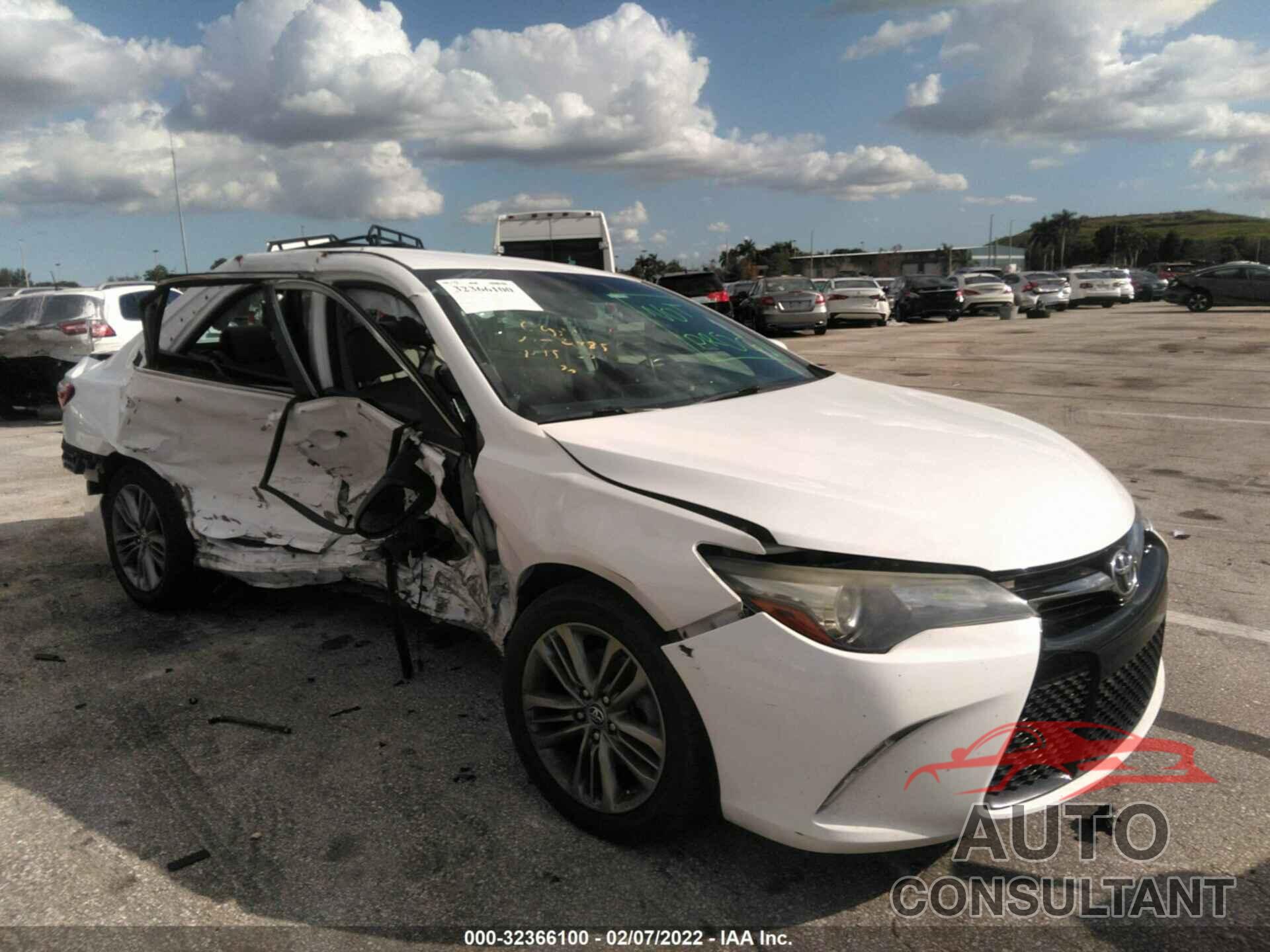 TOYOTA CAMRY 2016 - 4T1BF1FK1GU542485