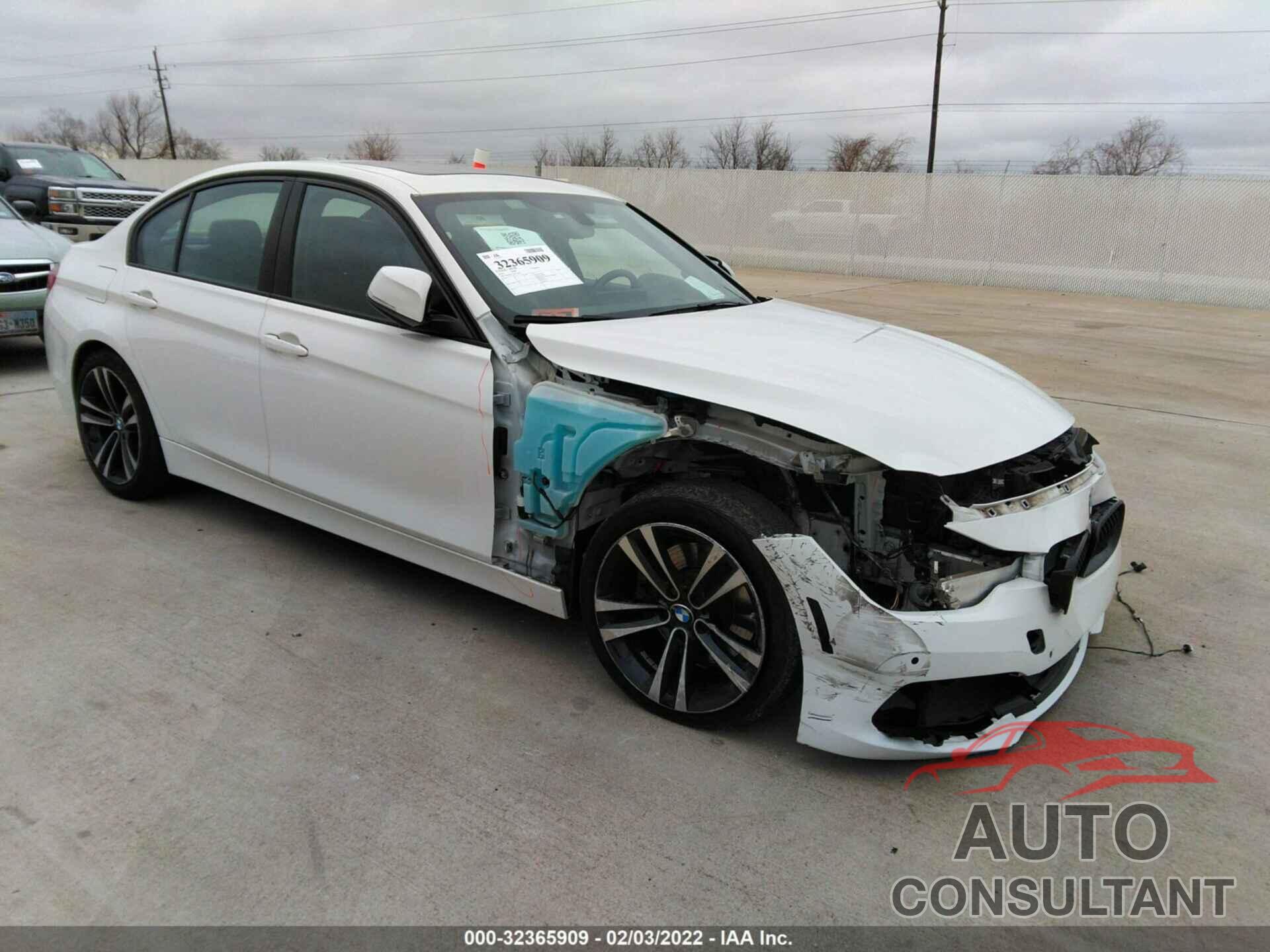 BMW 3 SERIES 2018 - WBA8E1C59JA756520