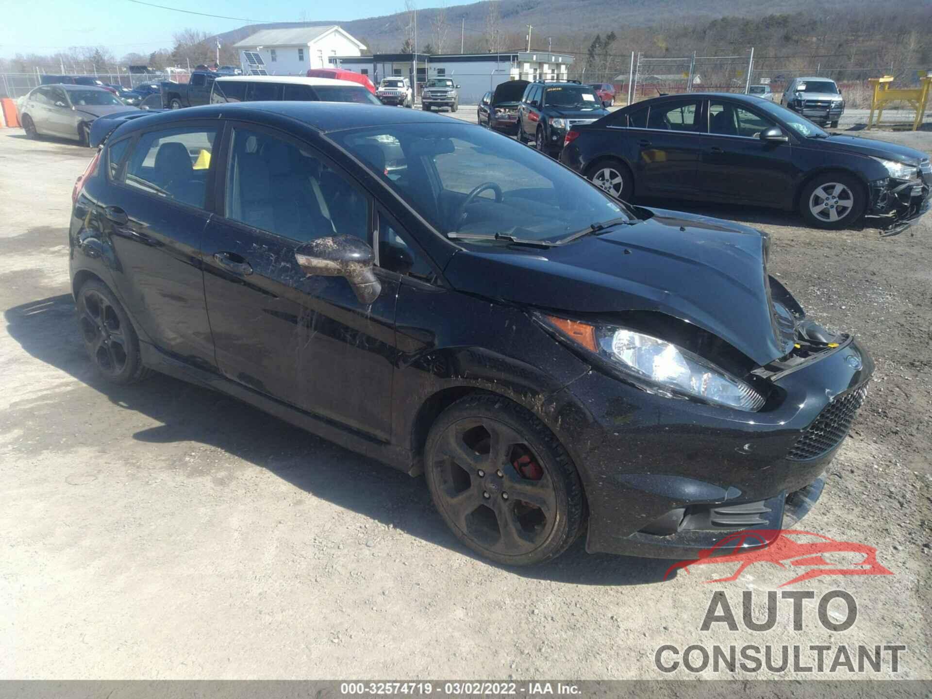 FORD FIESTA 2018 - 3FADP4GX2JM147593