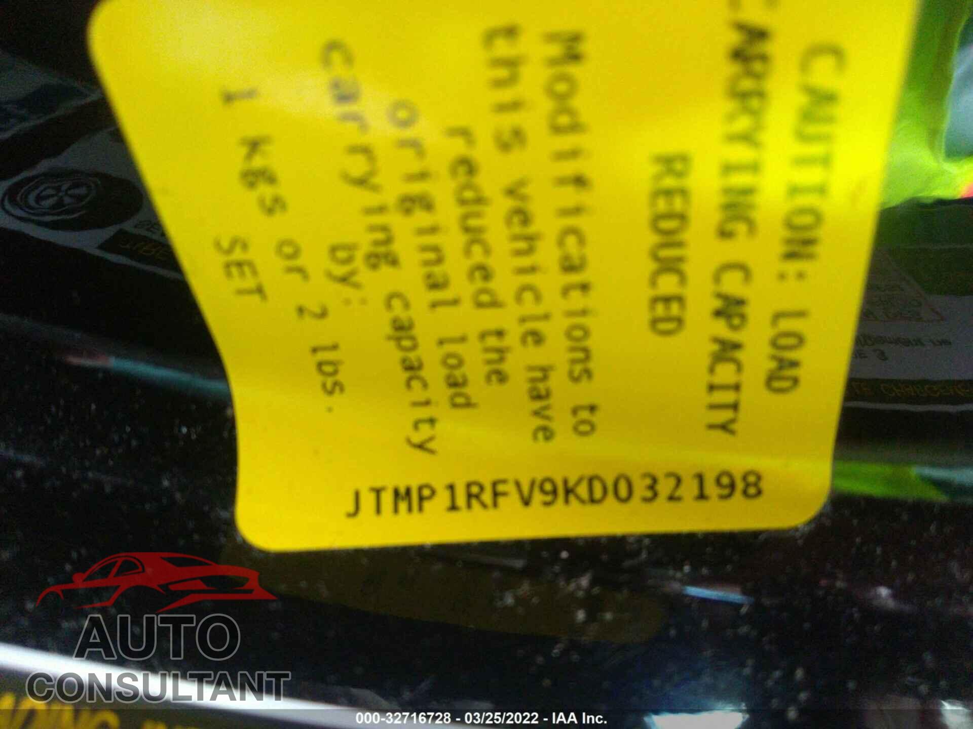 TOYOTA RAV4 2019 - JTMP1RFV9KD032198