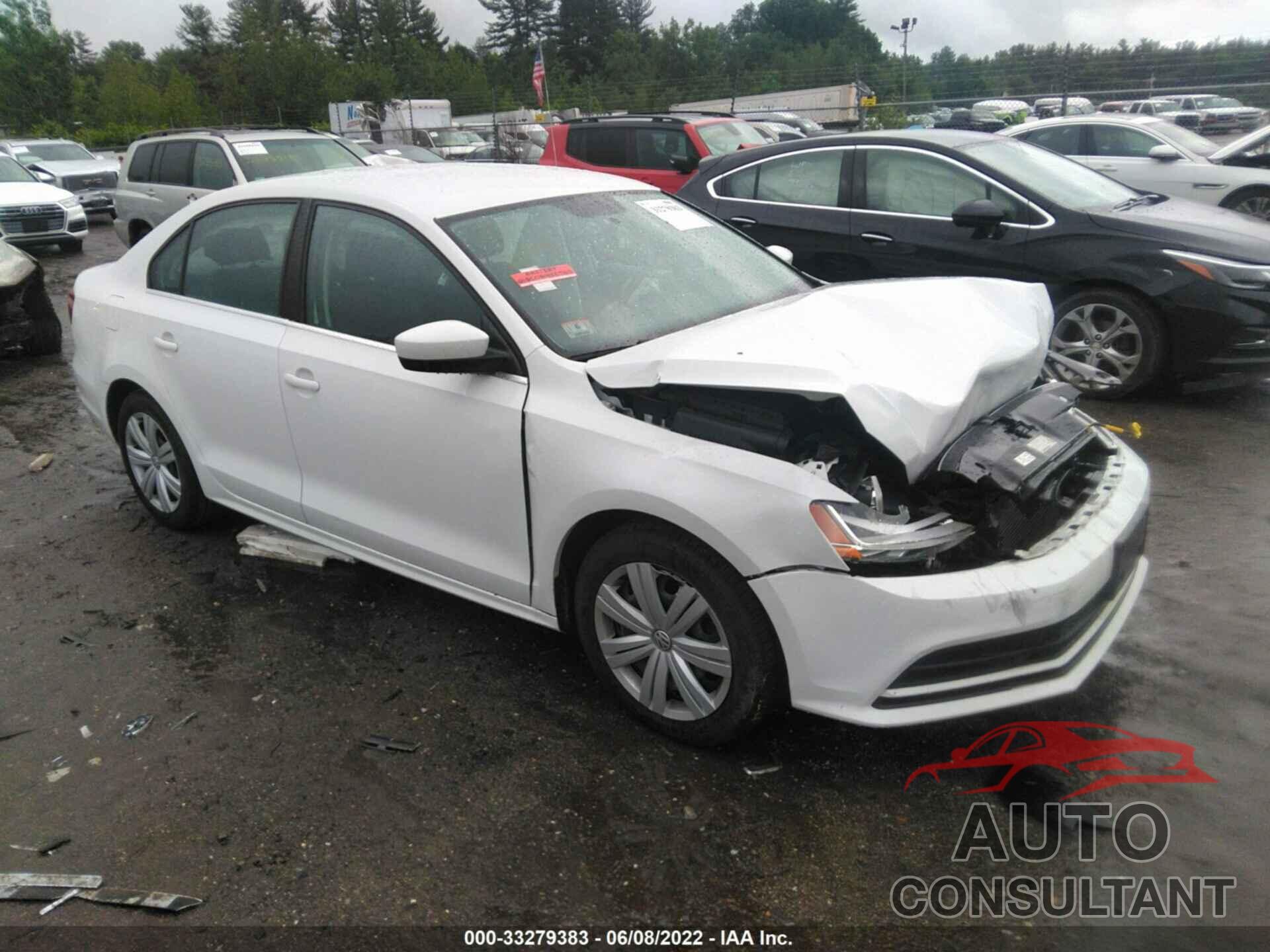 VOLKSWAGEN JETTA 2017 - 3VW2B7AJ8HM290951