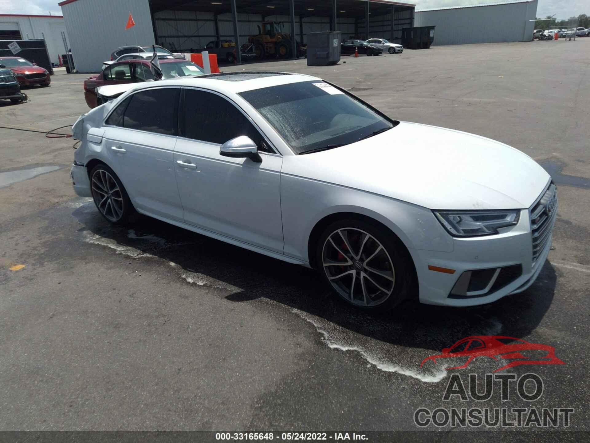 AUDI S4 2019 - WAUB4AF46KA035133