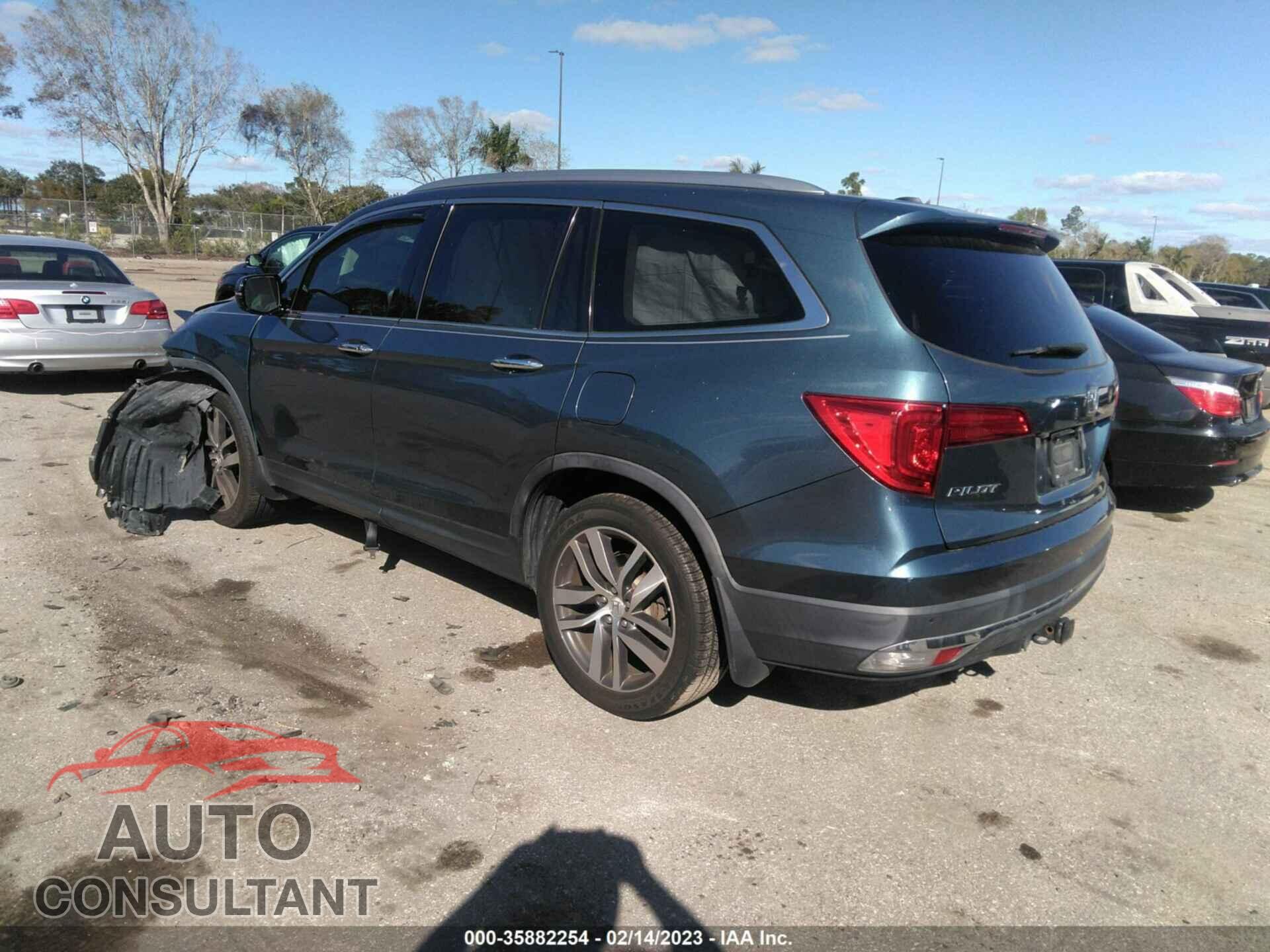 HONDA PILOT 2017 - 5FNYF5H95HB042372